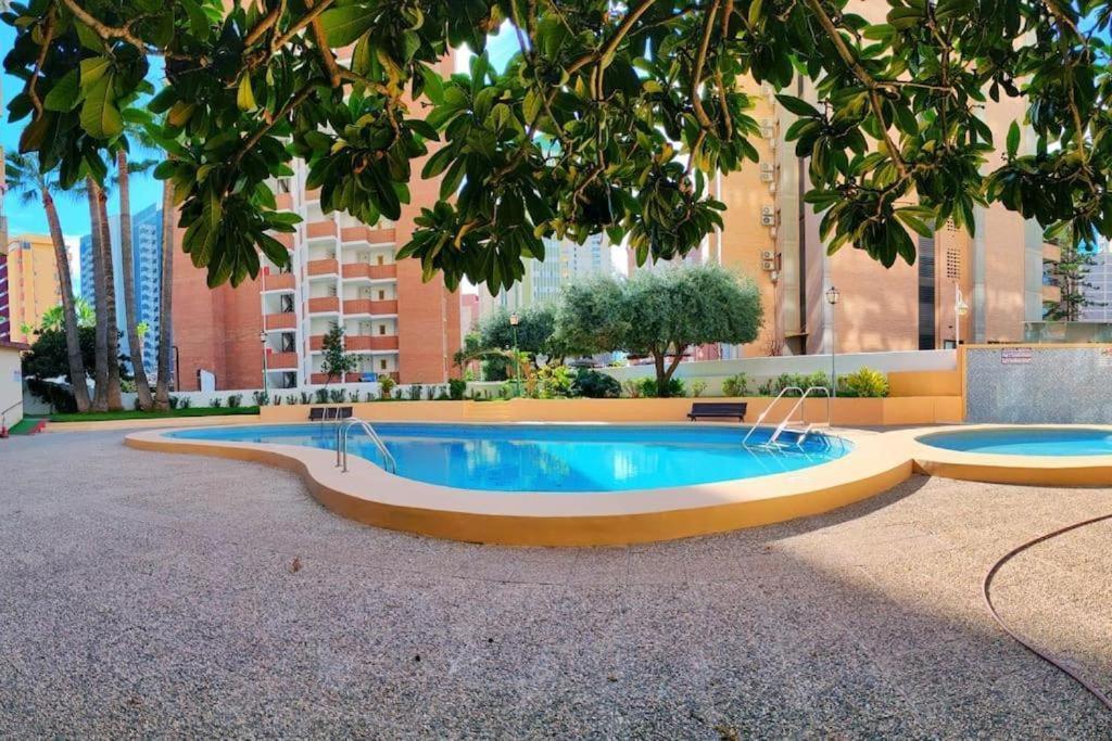 Karola Con Vistas, Piscina Y Parking En Apartamento