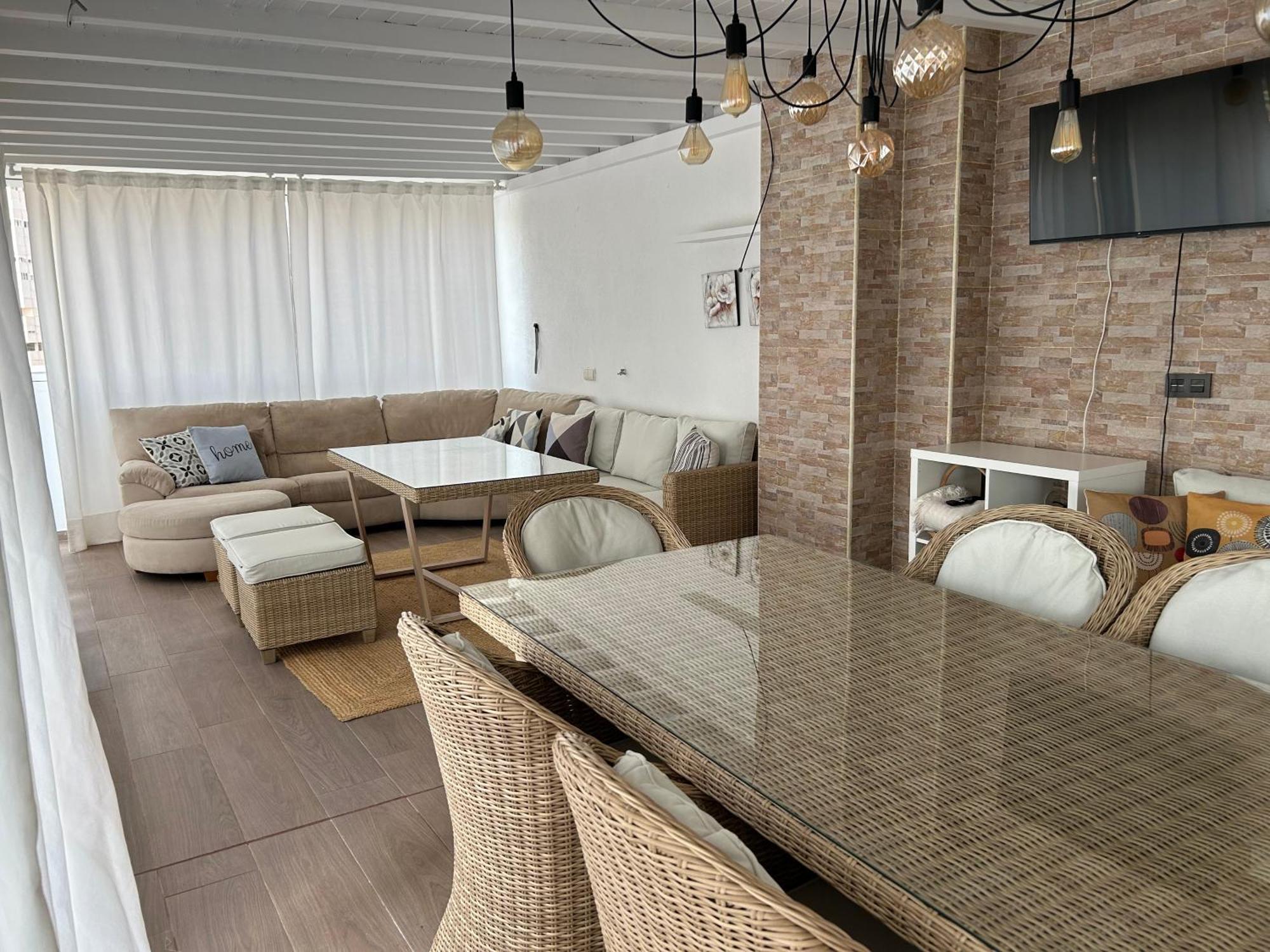 Apartamento Fantástico ático Con Enorme Terraza Y Chill Out *