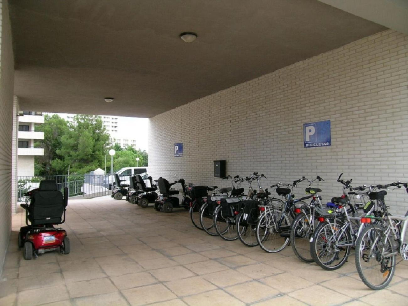 Apartamento Gemelos 22, T.3, 2ºc *