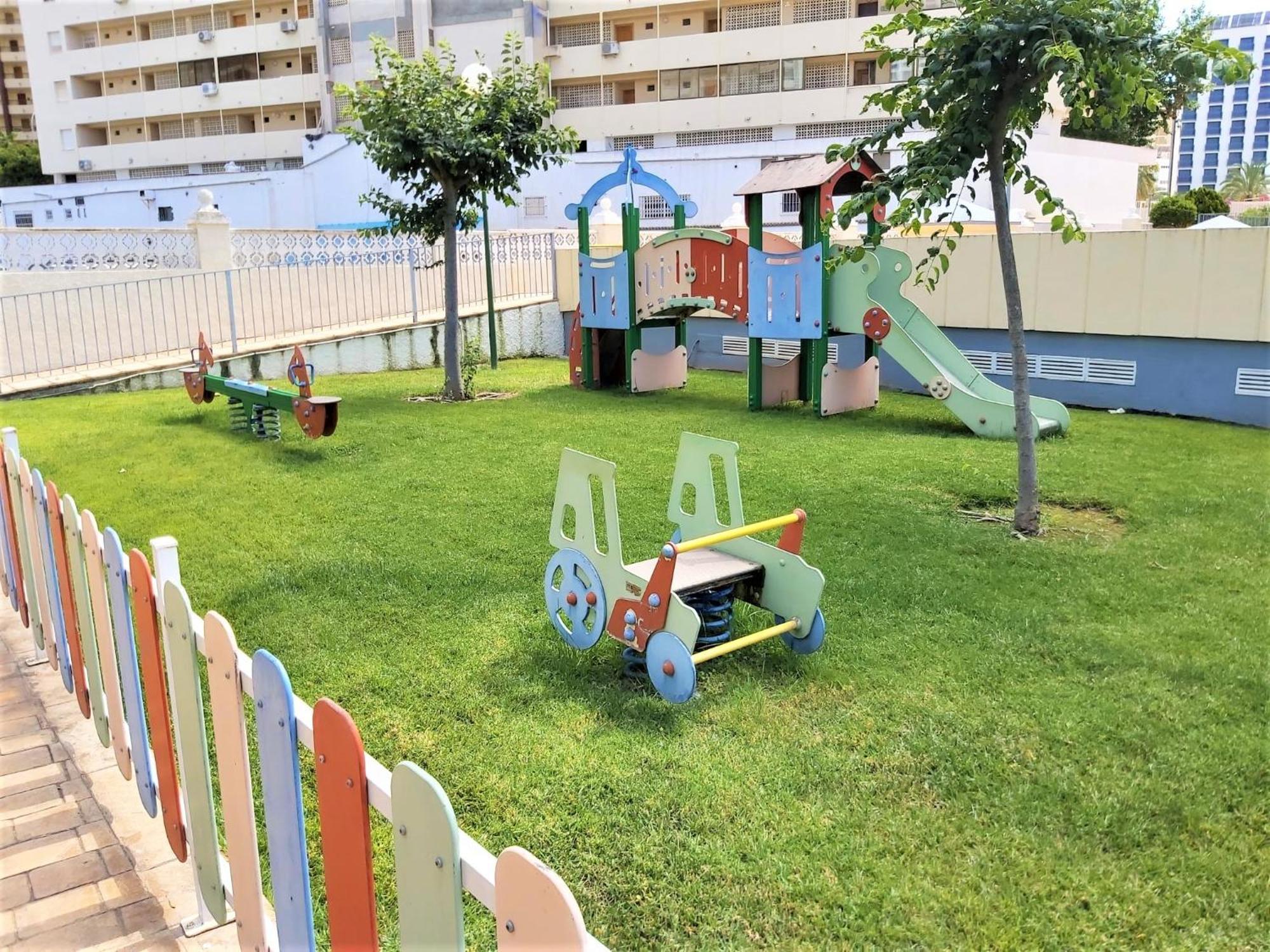 Apartamento Gemelos 22, T.3, 2ºc *