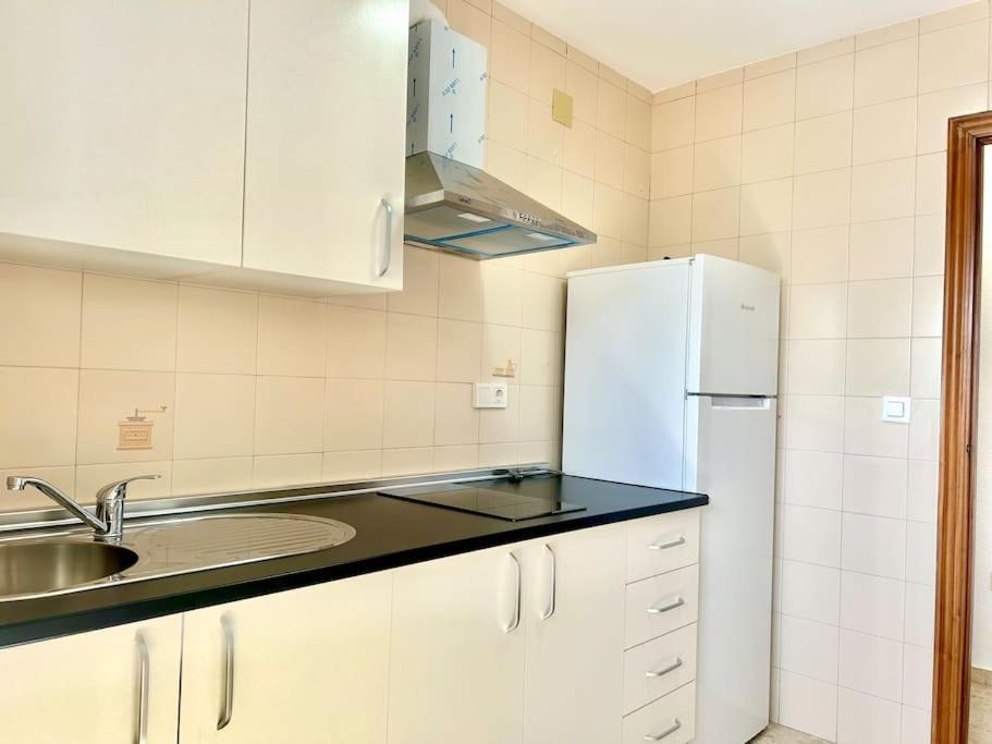 Acogedor Piso 2° Linea De Playa! Apartamento *