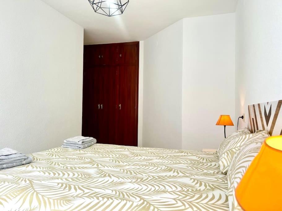 Apartamento Acogedor Piso 2° Linea De Playa! *