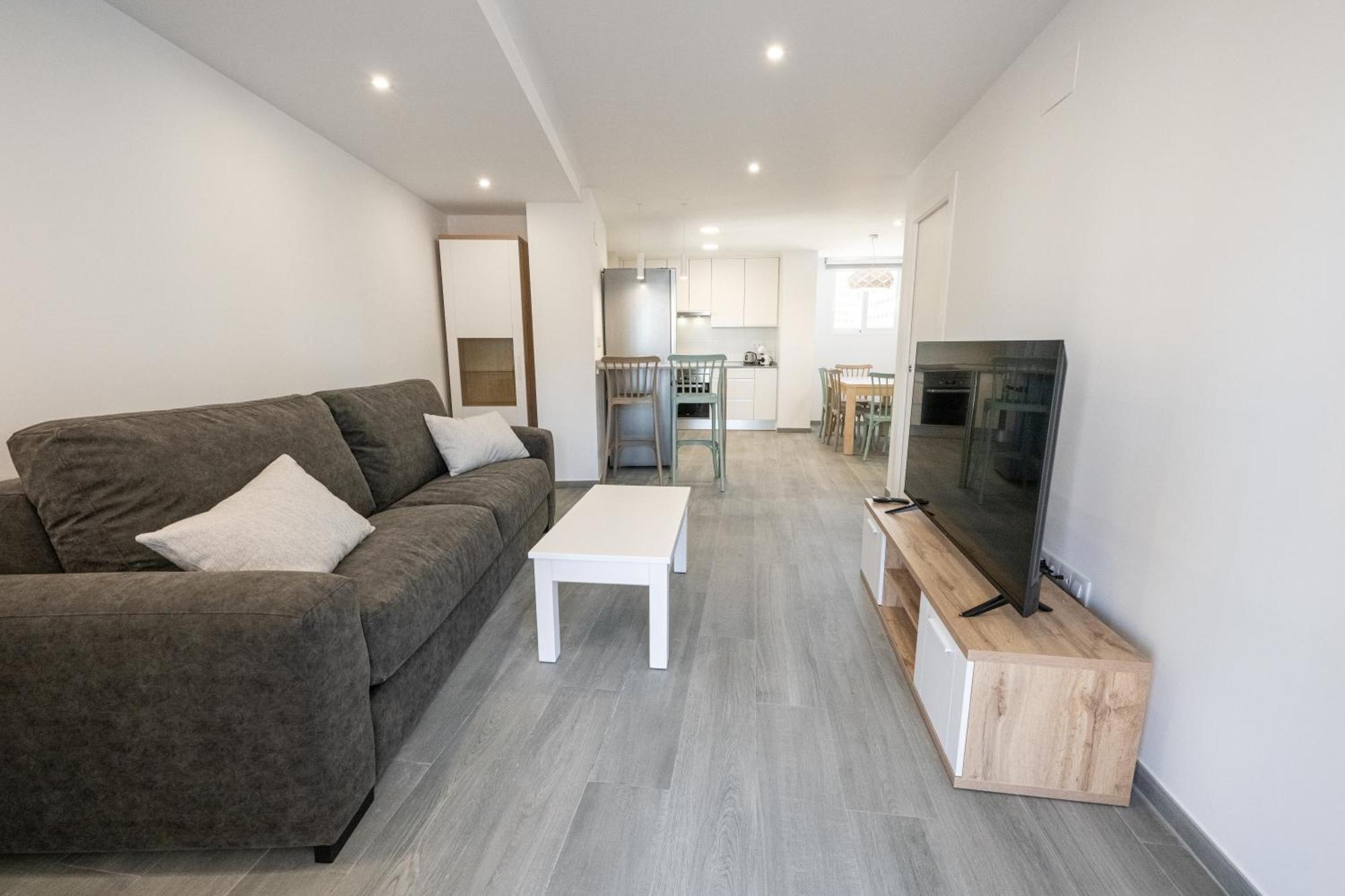 Apartamento Con Terraza A 1 Minuto De La Playa