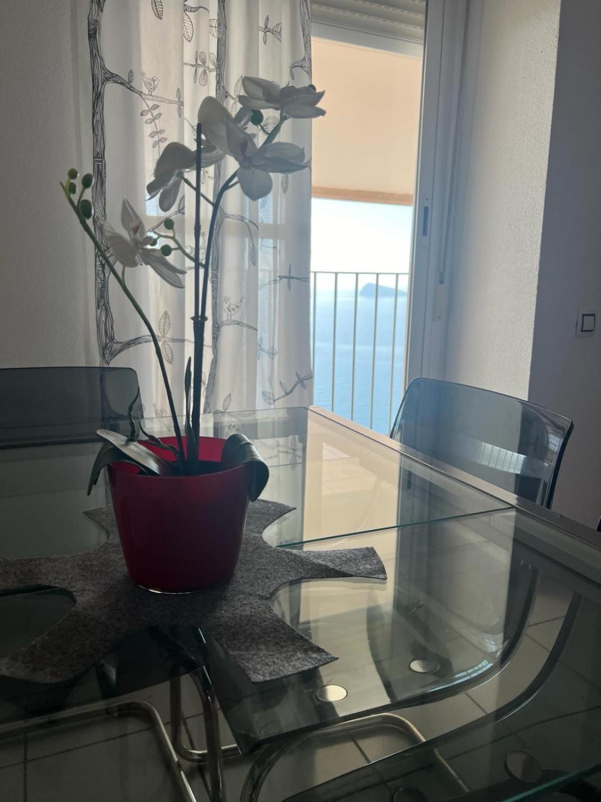 4 Personas Frente Al Mar Apartamento Benidorm