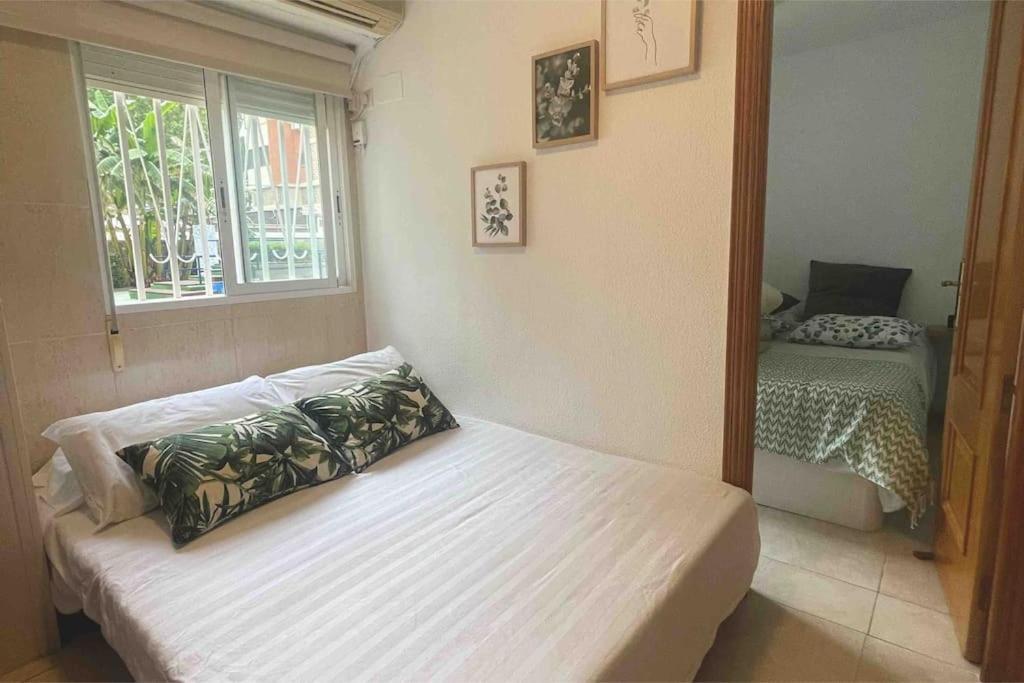 Apartamento Inmejorable Ubicacion,70m Playa 70m Pueblo *
