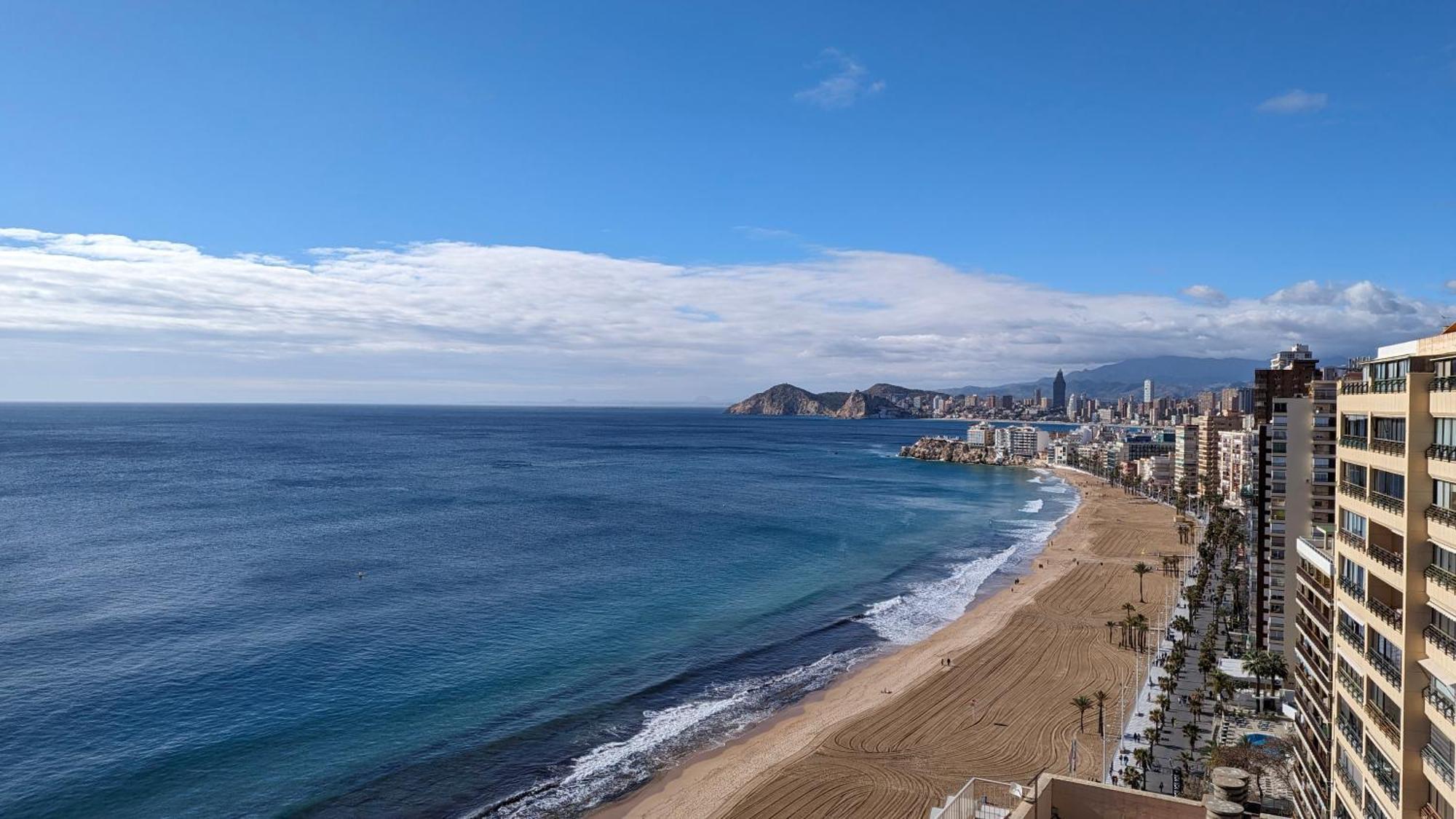 Apartamento Arenas Sea Front *