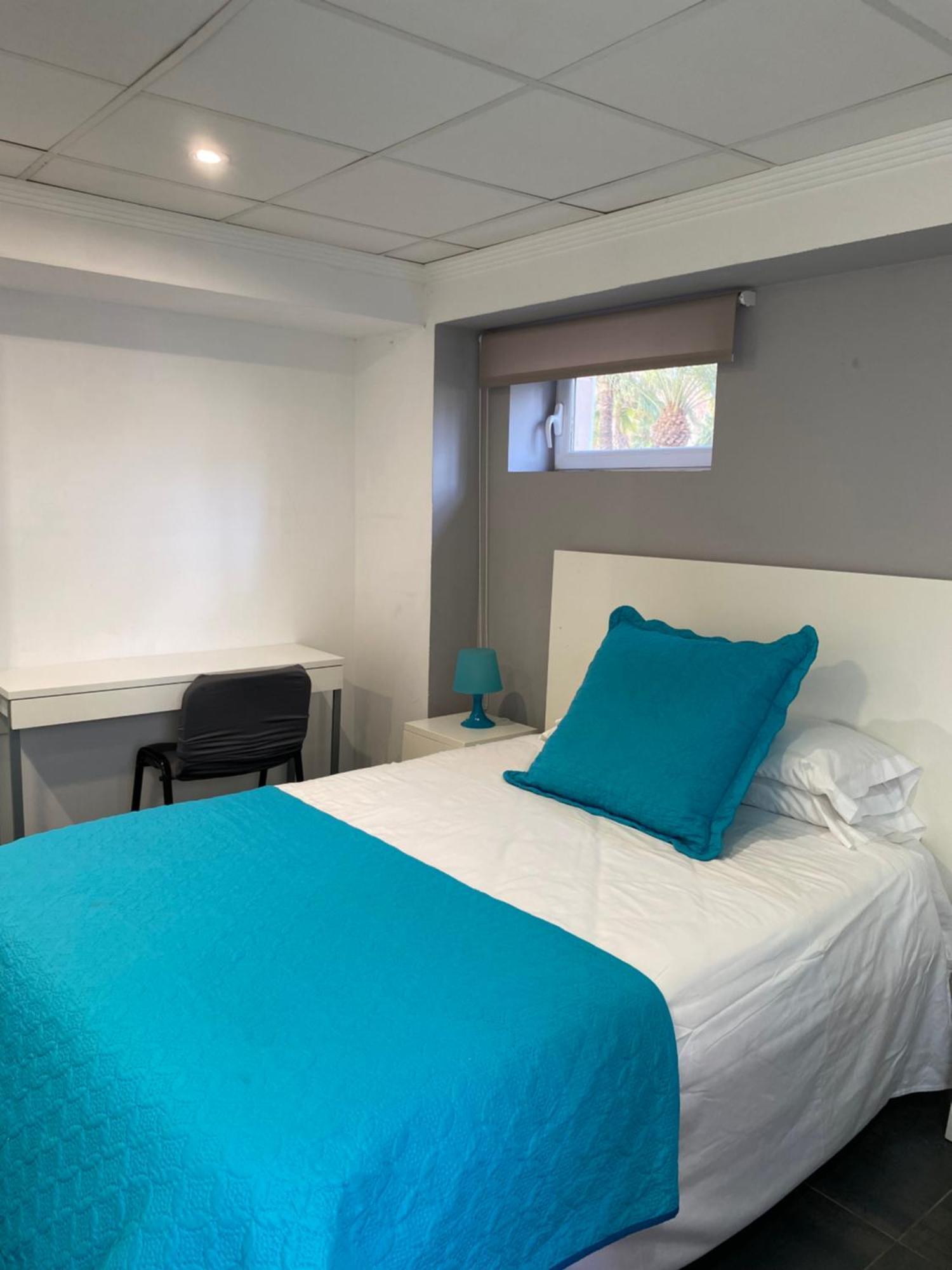 Apartamento Frente Al Mar, Moderno Con Aire Acondicionado, Parking Y Free Wi-fi Benidorm