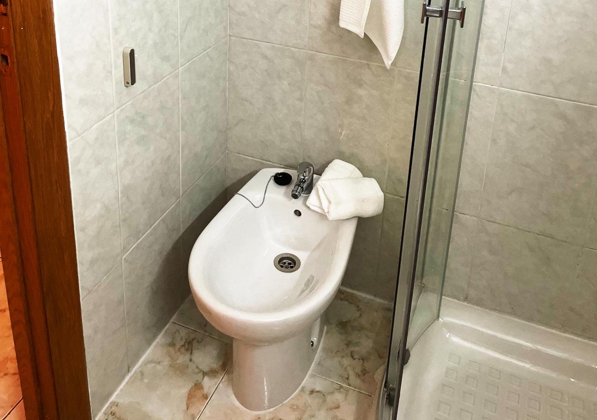 Apartamento Wunderschoenes Fuer 4 Gaeste Mit Pool & Klima, Lage In Strandnaehe Benidorm