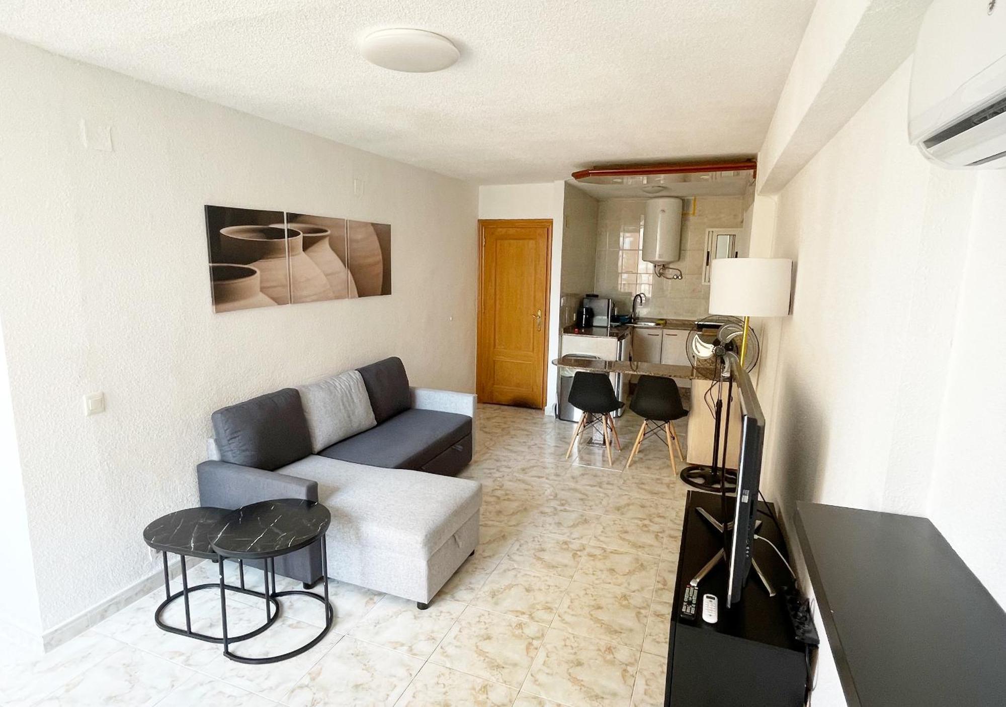 Apartamento Wunderschoenes Fuer 4 Gaeste Mit Pool & Klima, Lage In Strandnaehe