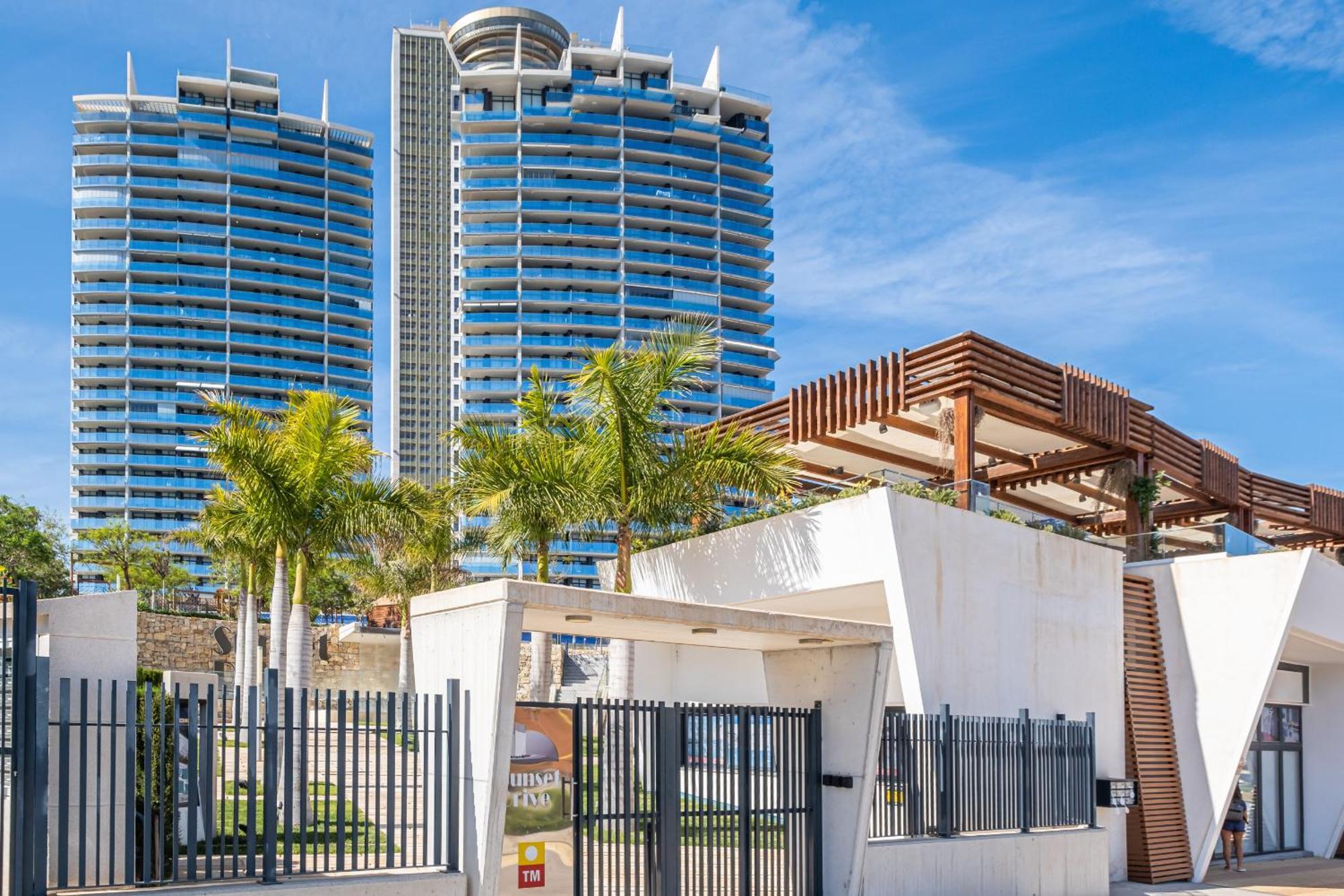Sunset Drive 9-18 Poniente Apartamento *