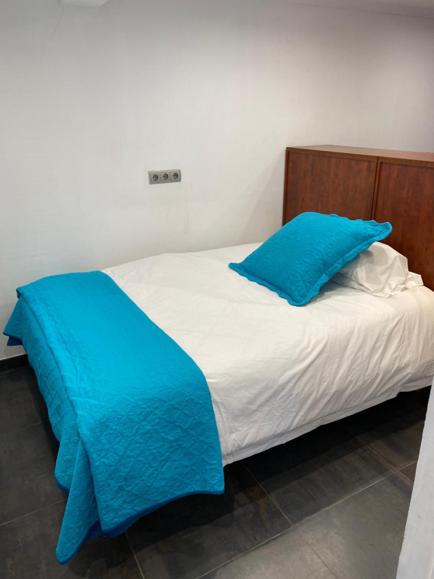 Frente Al Mar, Moderno Con Aire Acondicionado, Parking Y Free Wi-fi *