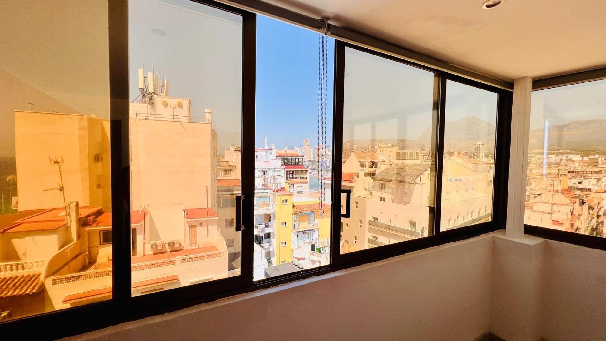 Atico Con Vistas En El Casco Antiguo De Apartamento Benidorm
