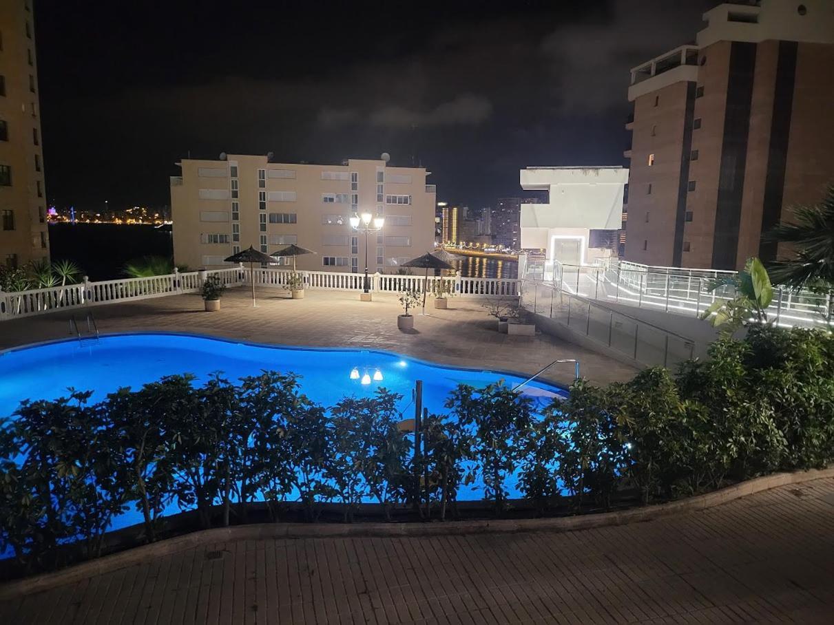 Trinisol Ii Private With Sea View Apartamento Benidorm