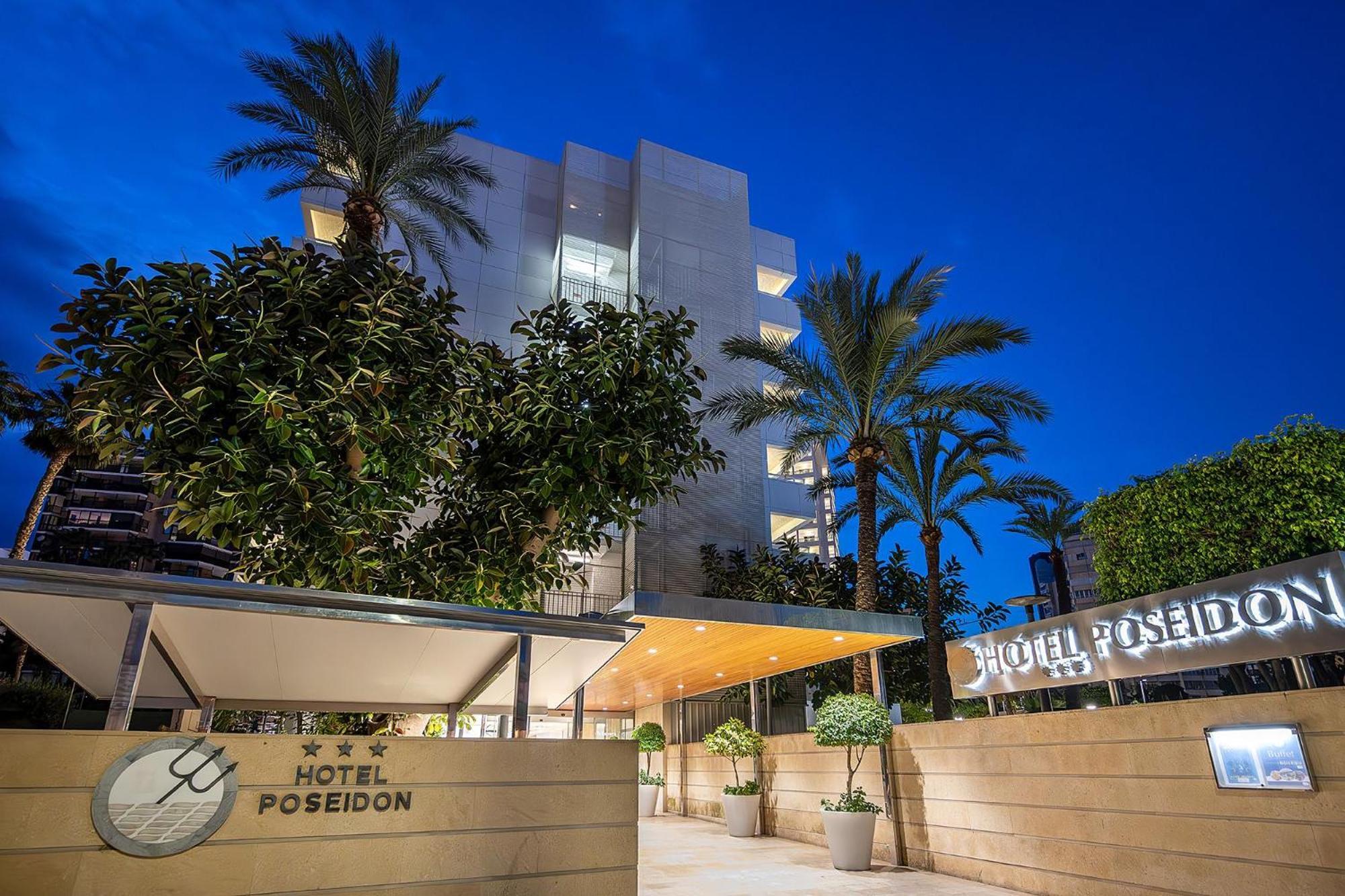 Apartahotel Poseidon 3*