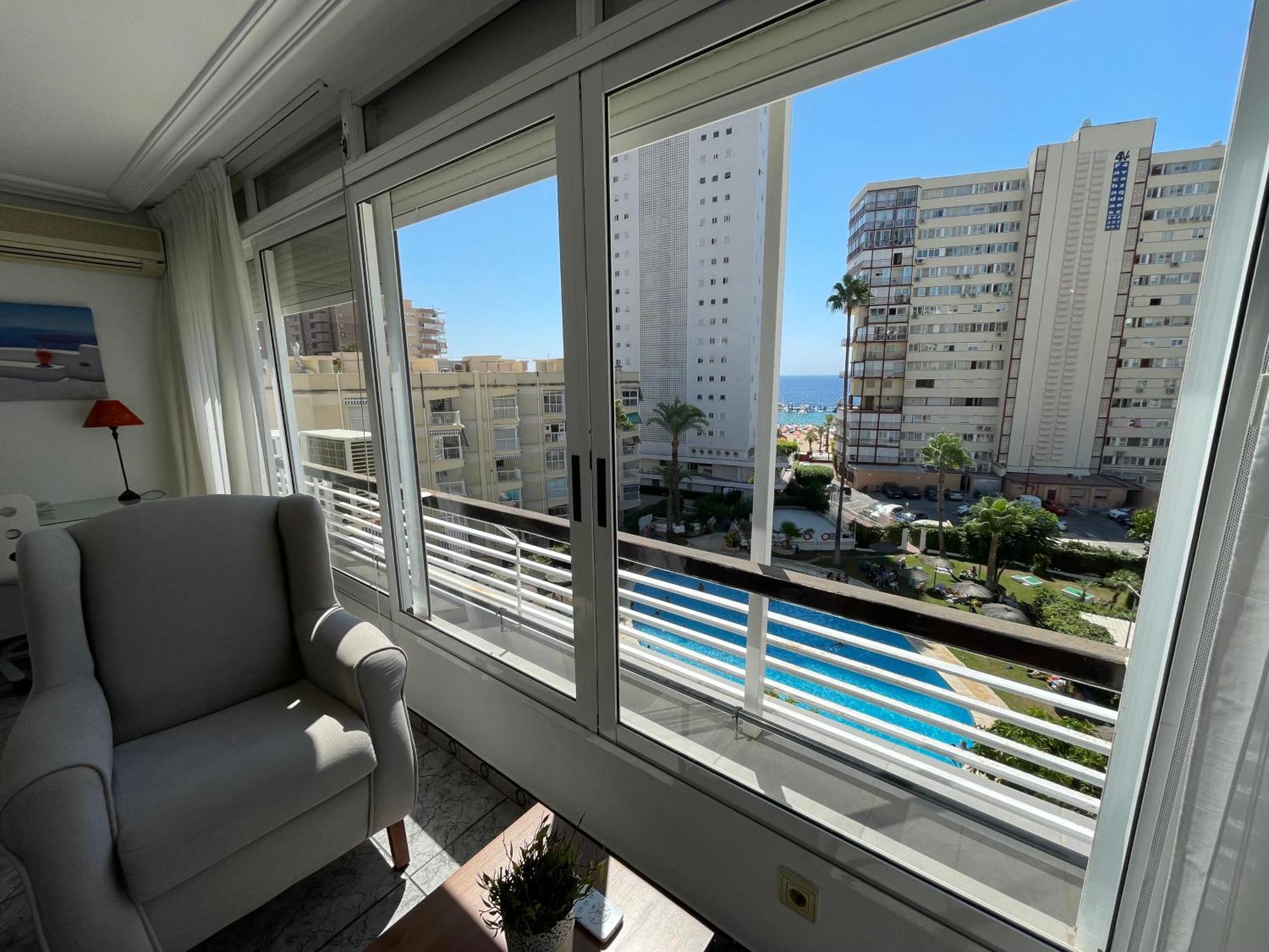 A Un Minuto De La Playa De Levante Apartamento