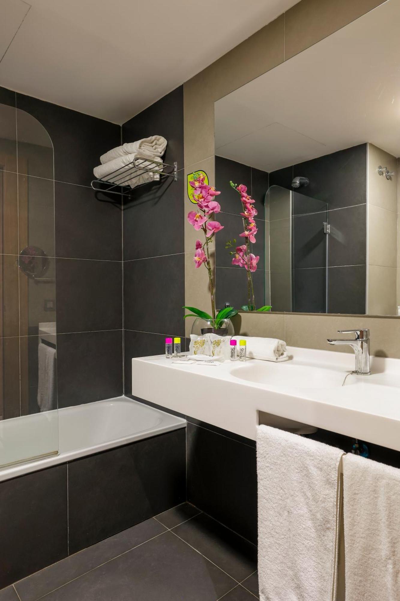 Flash - Recommended Adults Only 4 Sup Hotel 4*
