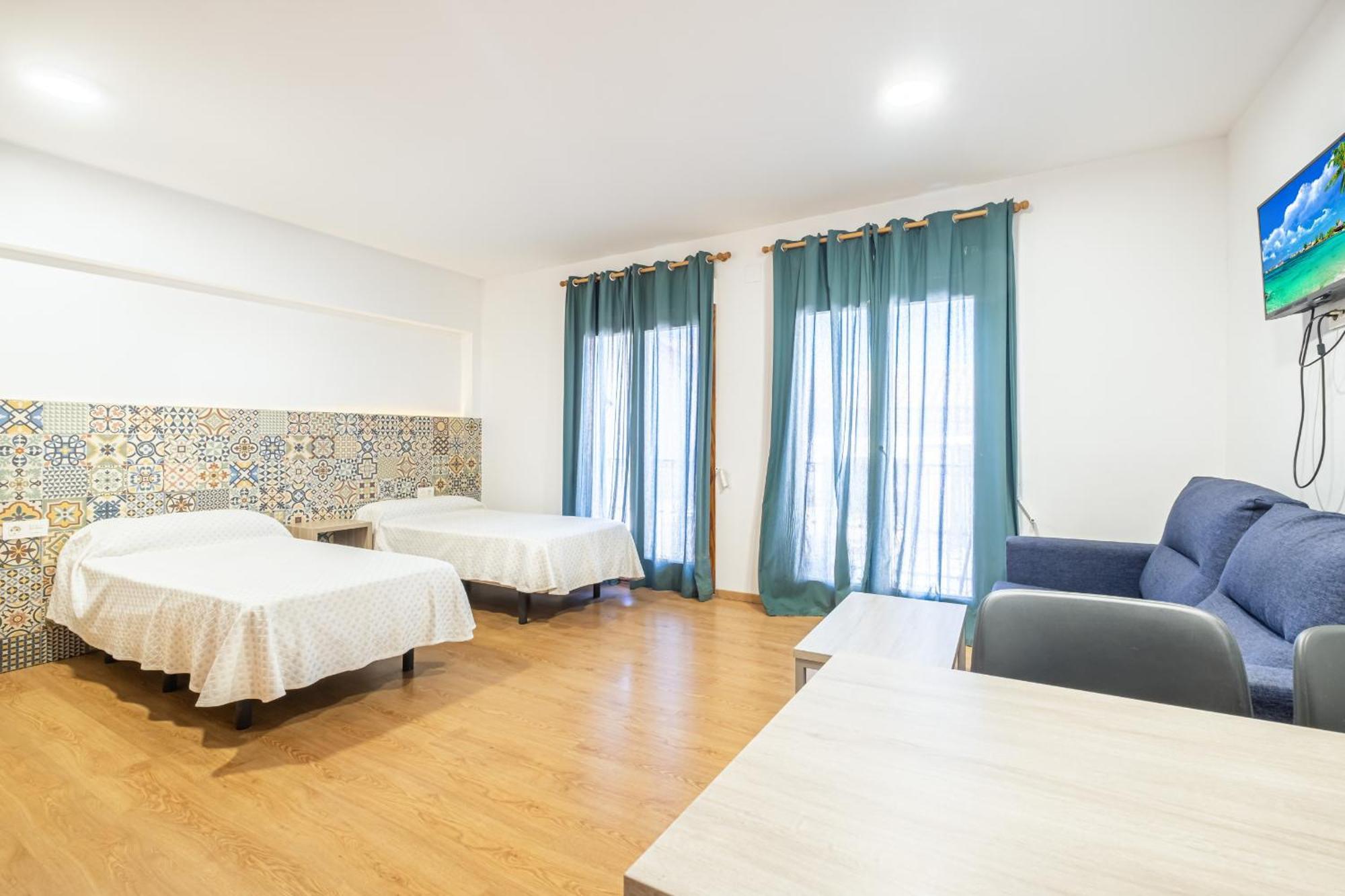 El Castell Old-town Apartamento *