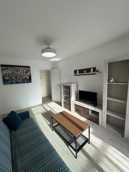 Apartamento Luminoso En Benidorm