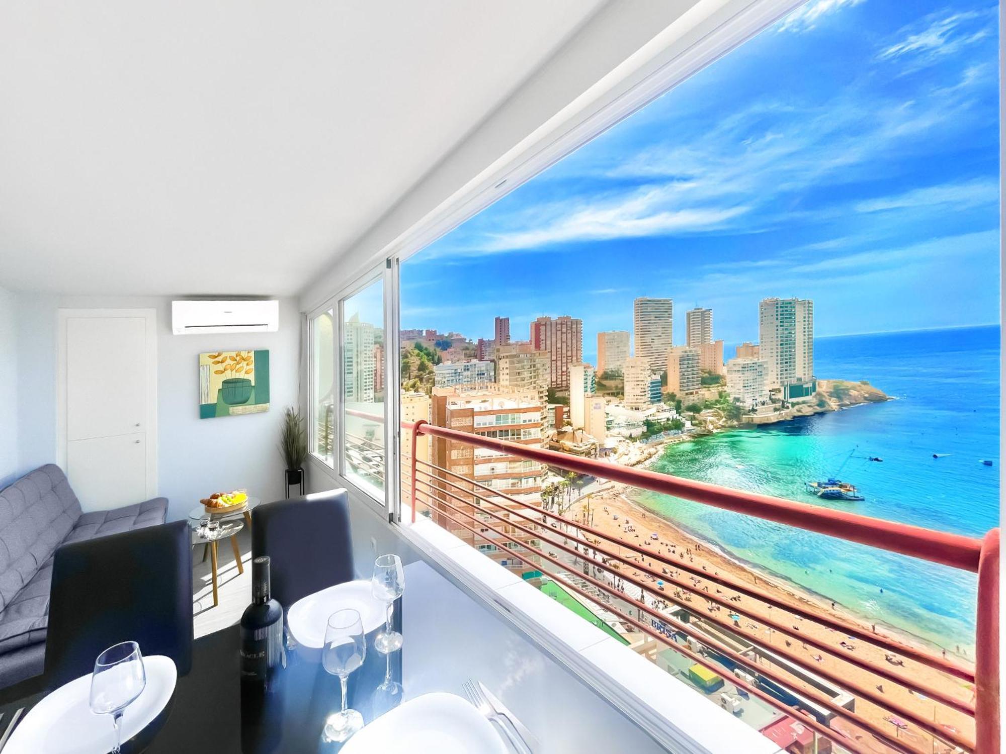 Apartamento Sky 21-floor Frontline Levante Coblanca Benidorm