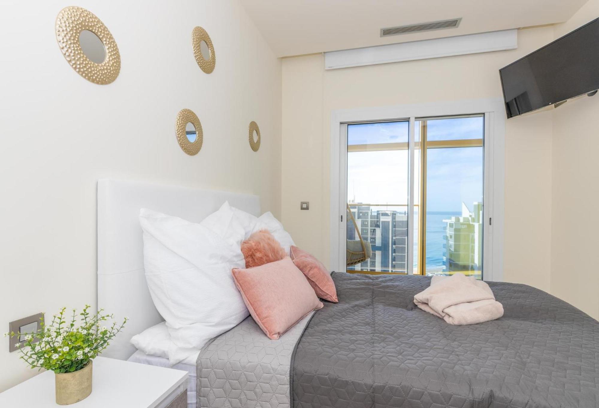 Apartamento Intempo Luxury Sky And By Kitti Benidorm