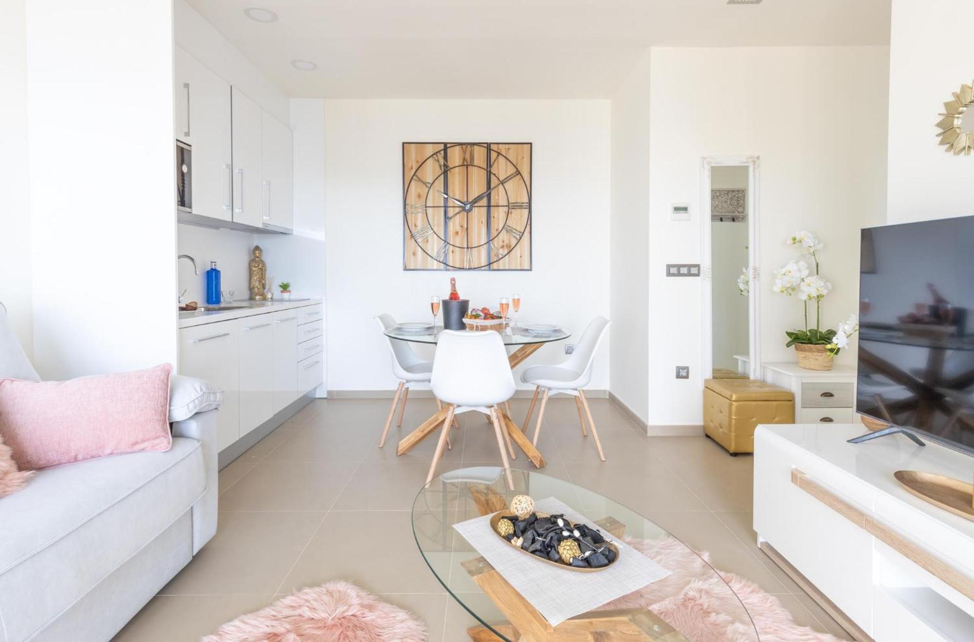 Intempo Luxury Sky And By Kitti Apartamento Benidorm