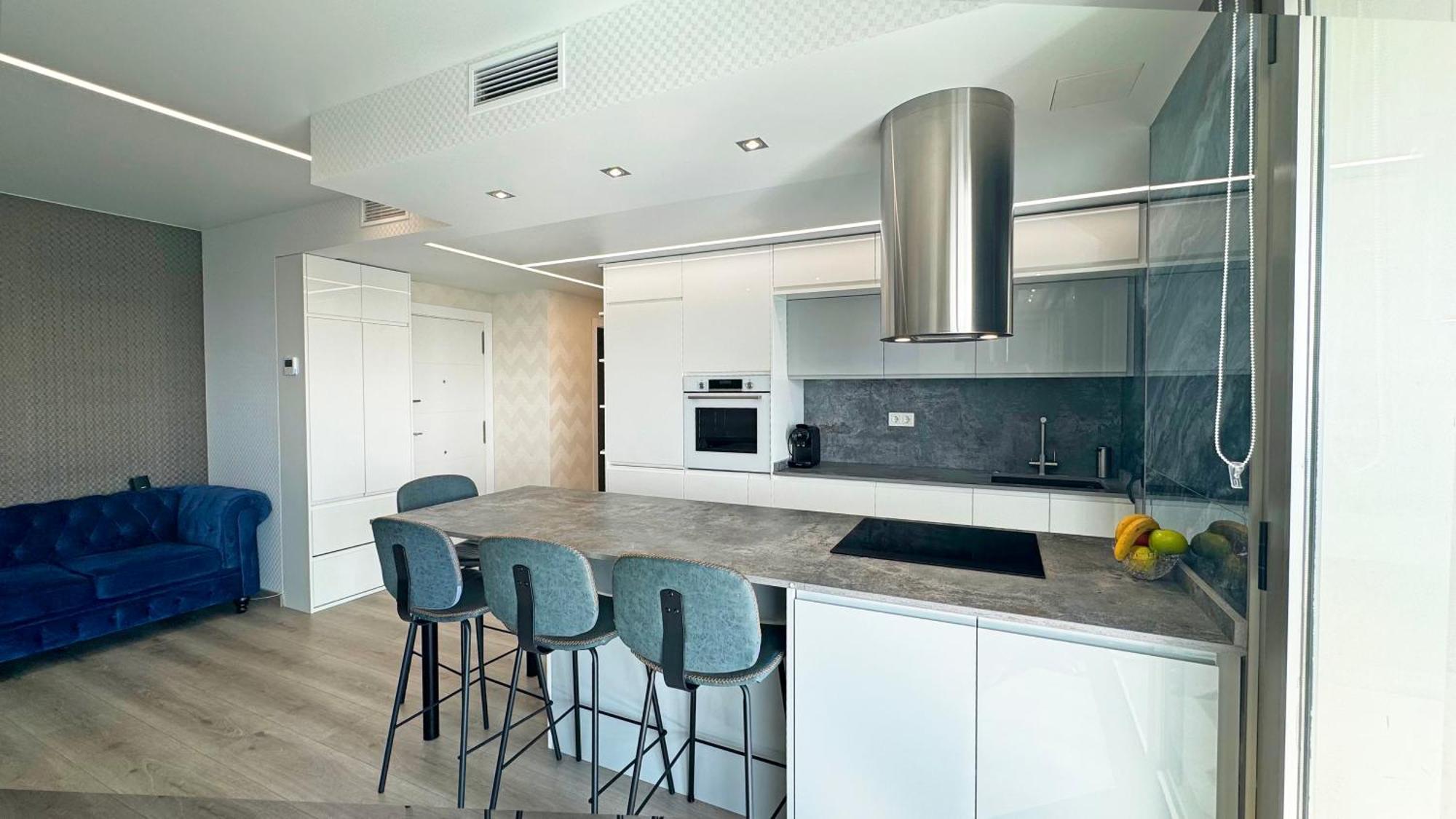 Apartamento Skyline 21 Reformado Con Terraza Privada Benidorm