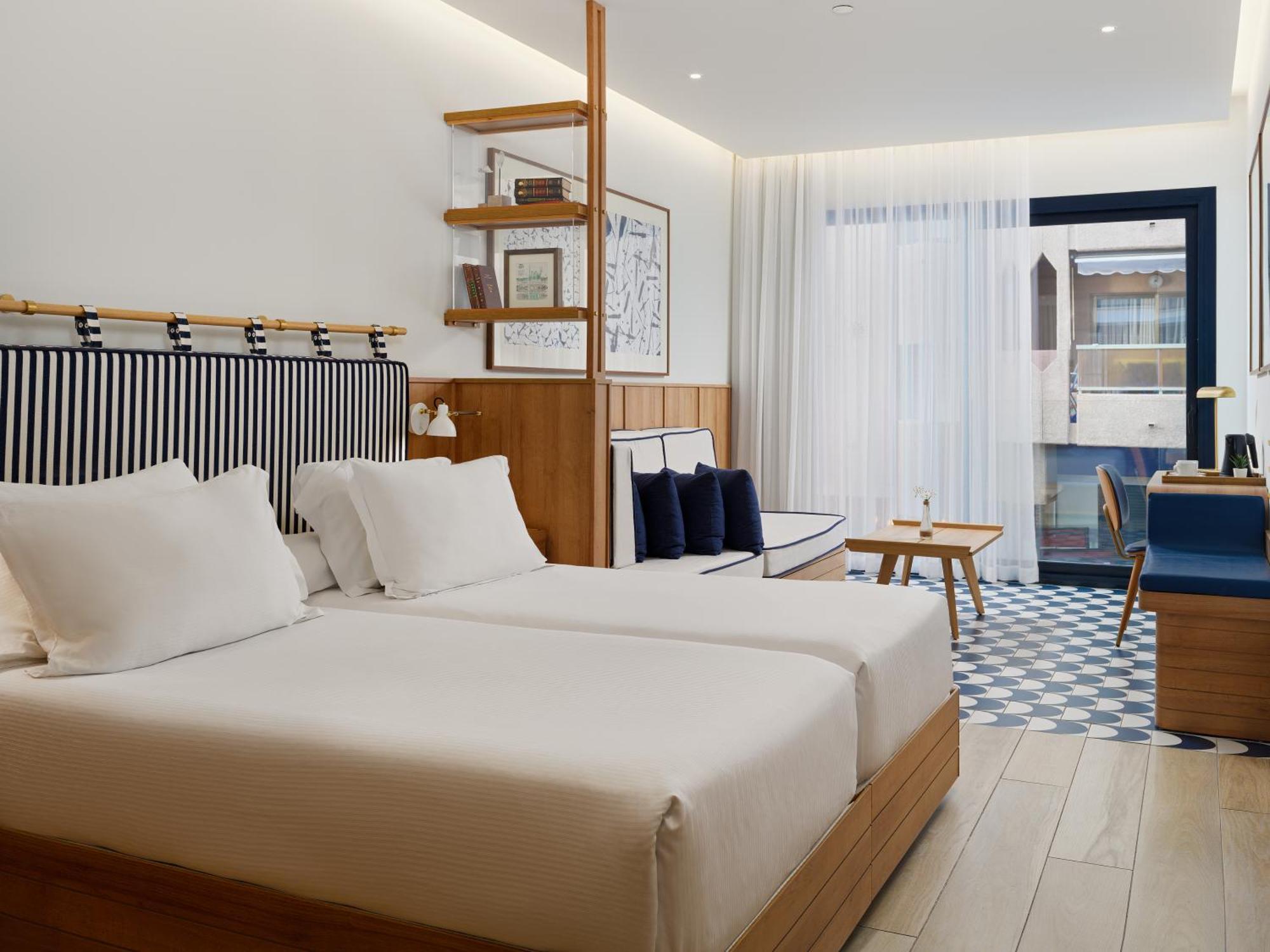 H10 Porto Poniente 4* Sup Hotel 4*