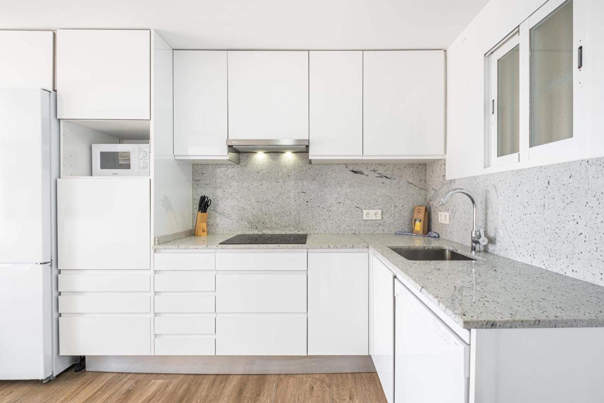 Niza 12-a Levante Apartamento *