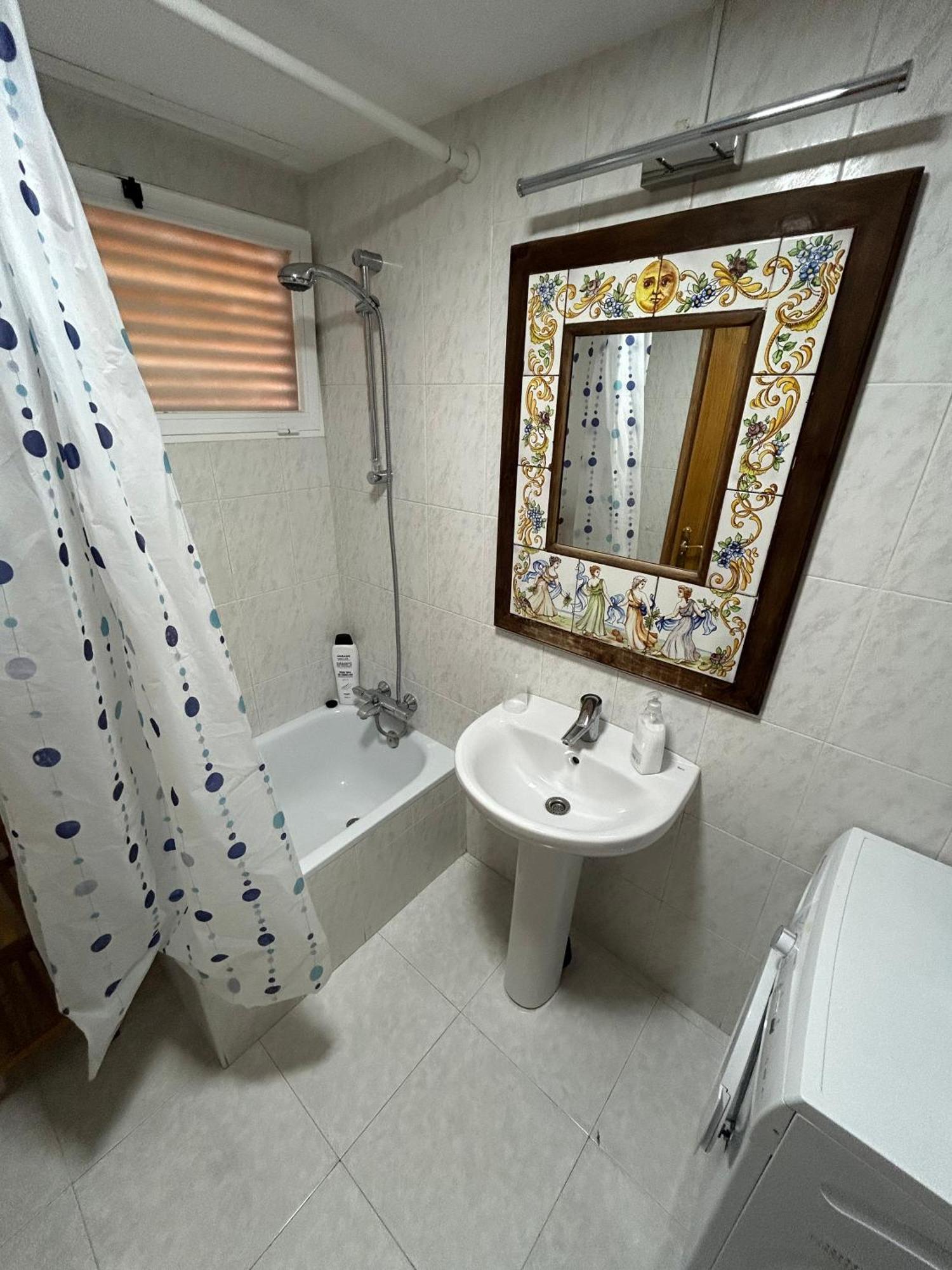 Con Preciosas Vistas Y Piscina Apartamento