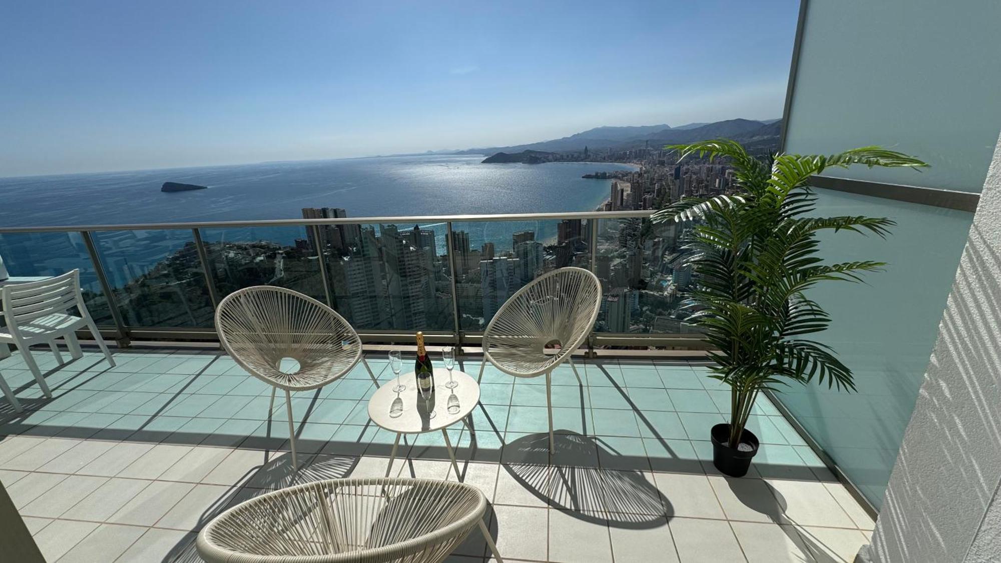 Apartamento Highest Penthouse With Skyline & Sea Views