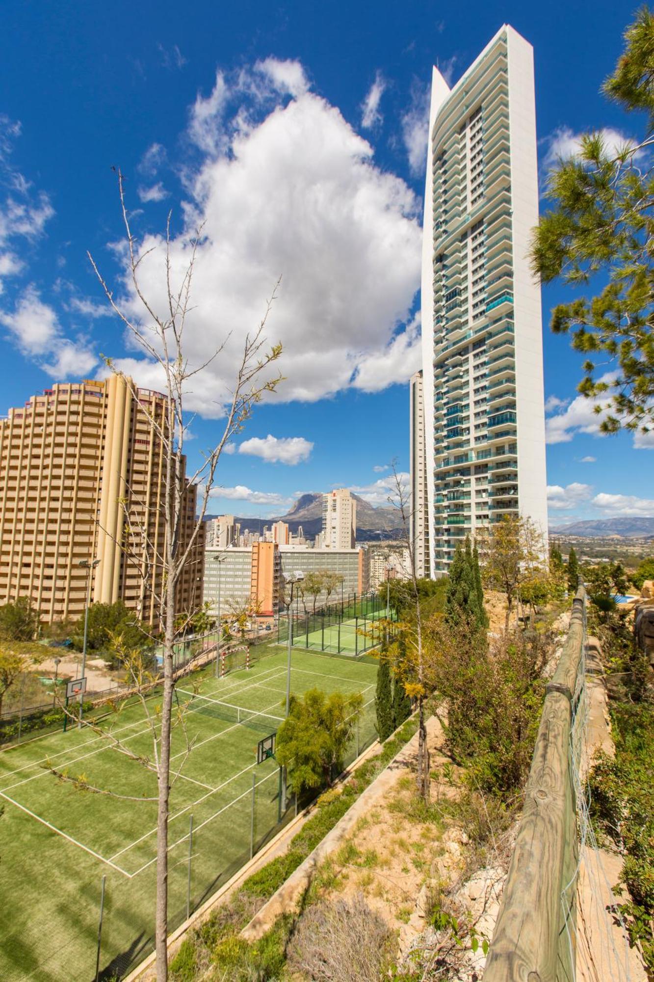 36th Floor - Highrise With Private Terrace & Amazing Sea Views Apartamento