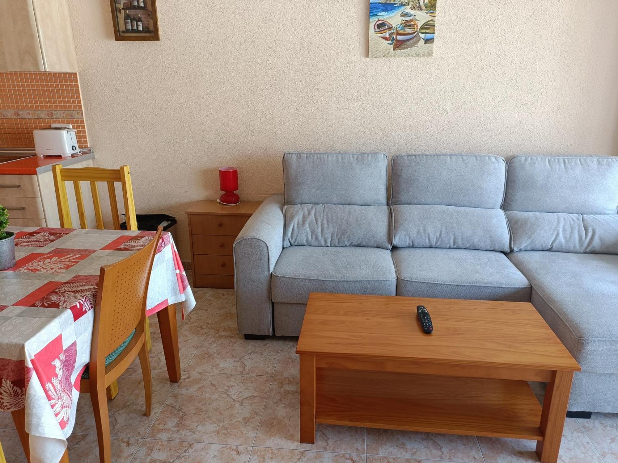 Apartamento Con Vistas A La Playa De Levante Benidorm