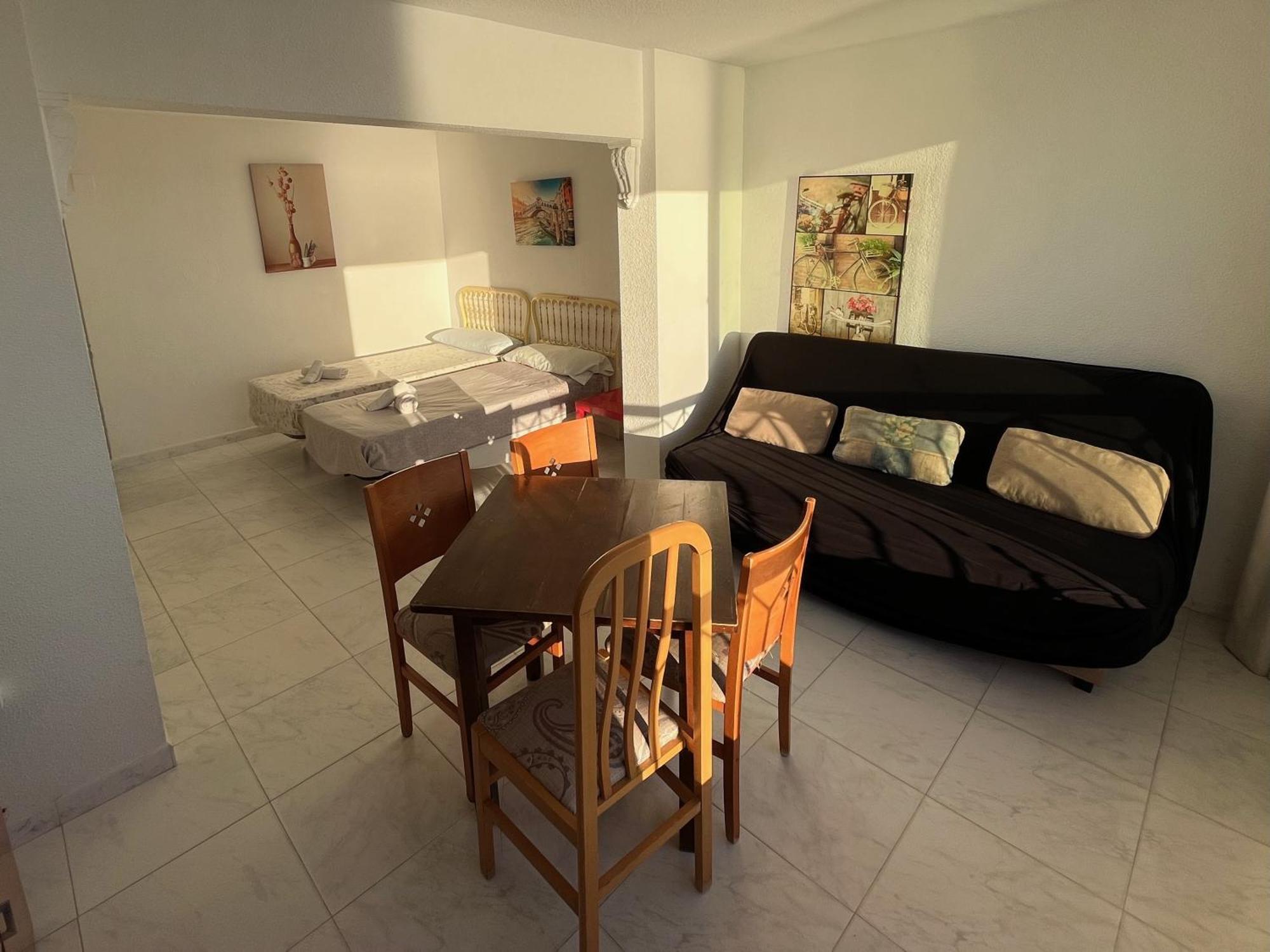 Gestión Inmobiliaria Carmona Rent Apartamento