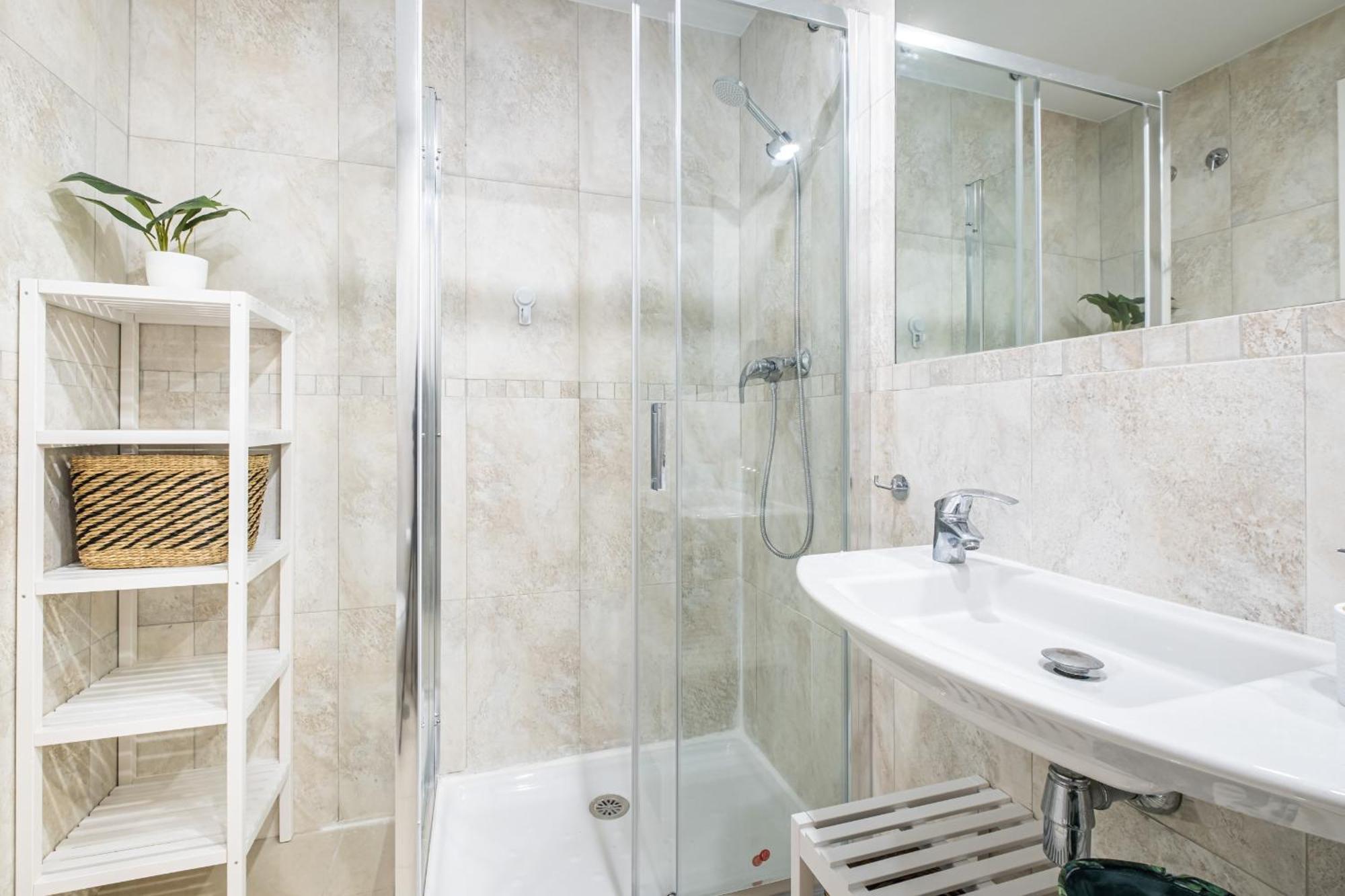 Gemelos 26 26-k Levante Apartamento *