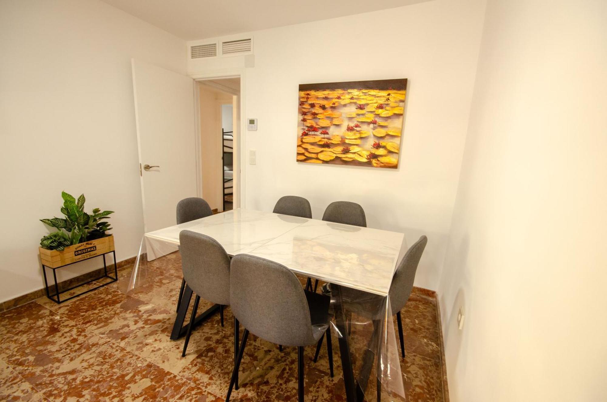 Apartamento Centro Sol Y Playa *