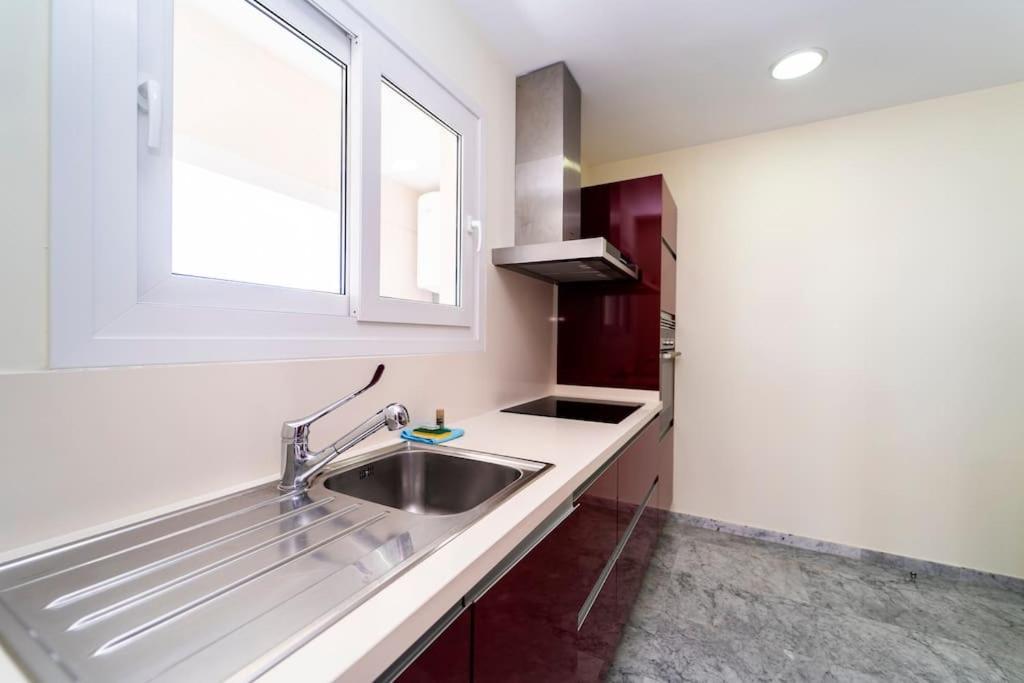 Luxury With Stunning Seaview In Apartamento *