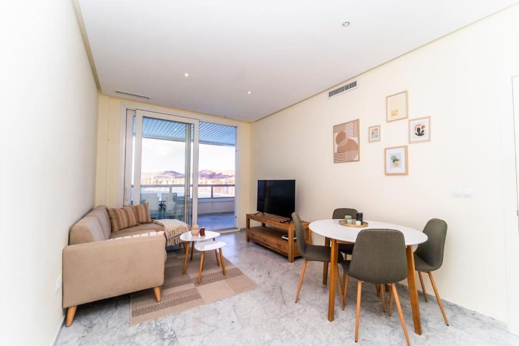 Luxury With Stunning Seaview In * Benidorm