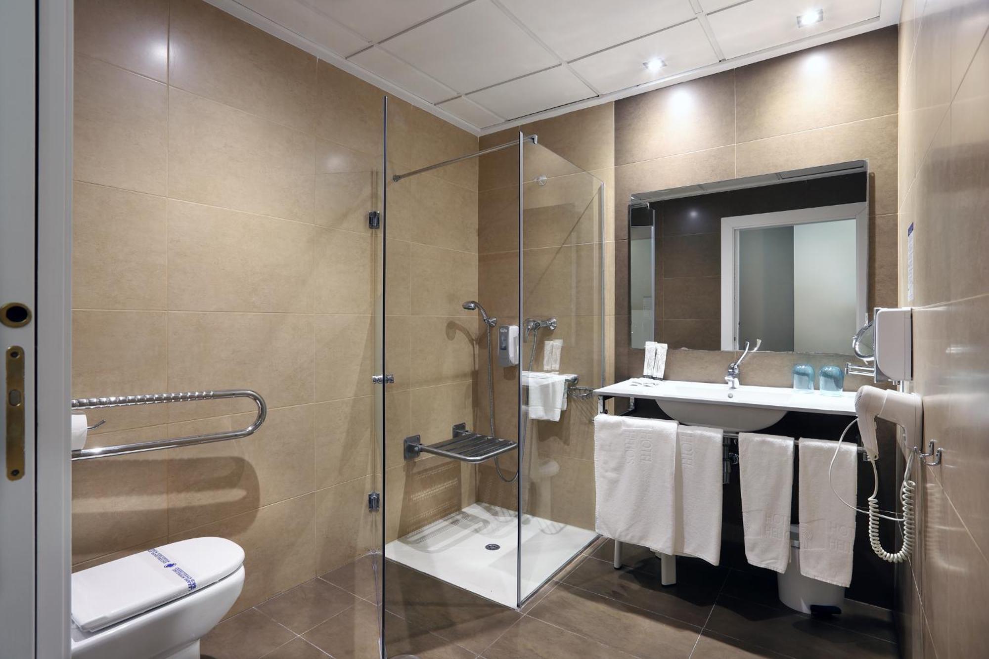 Helios Hotel 4*