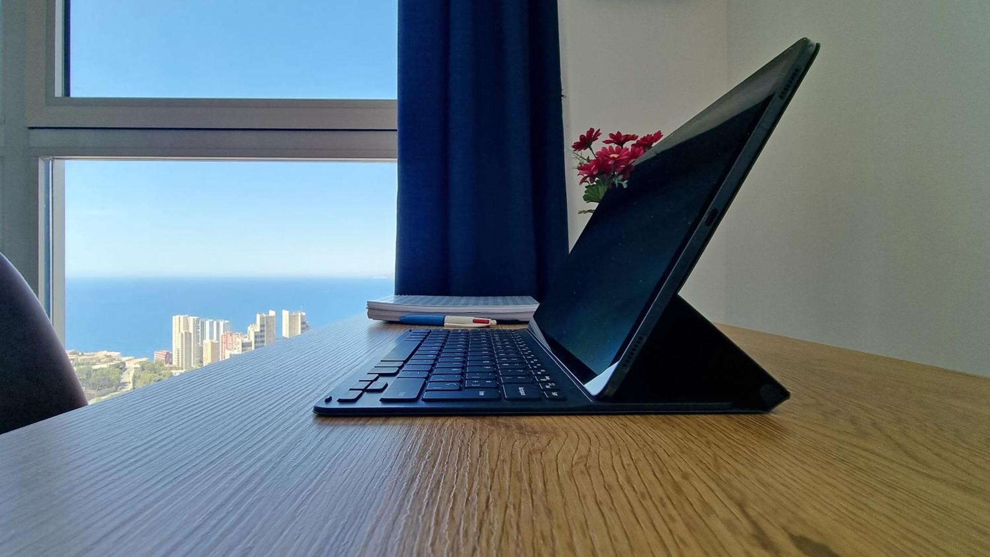 Apartamento Highrise With Private Terrace & Sea Views - 34th Floor *