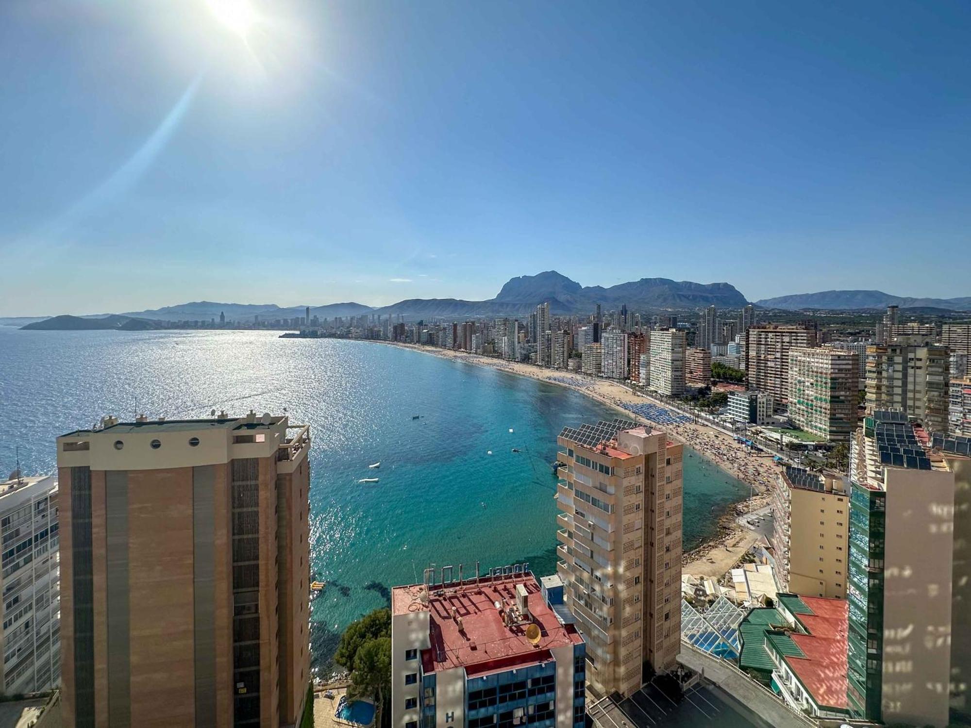 Apartamento Balcón Al Mediterráneo Y Skyline De