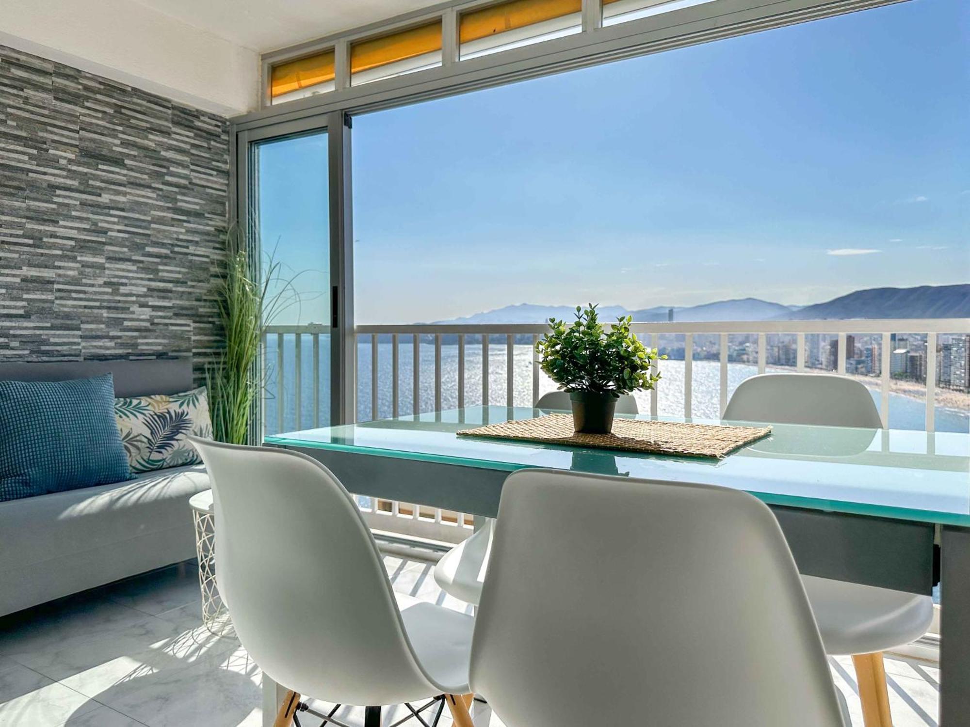Apartamento Balcón Al Mediterráneo Y Skyline De *