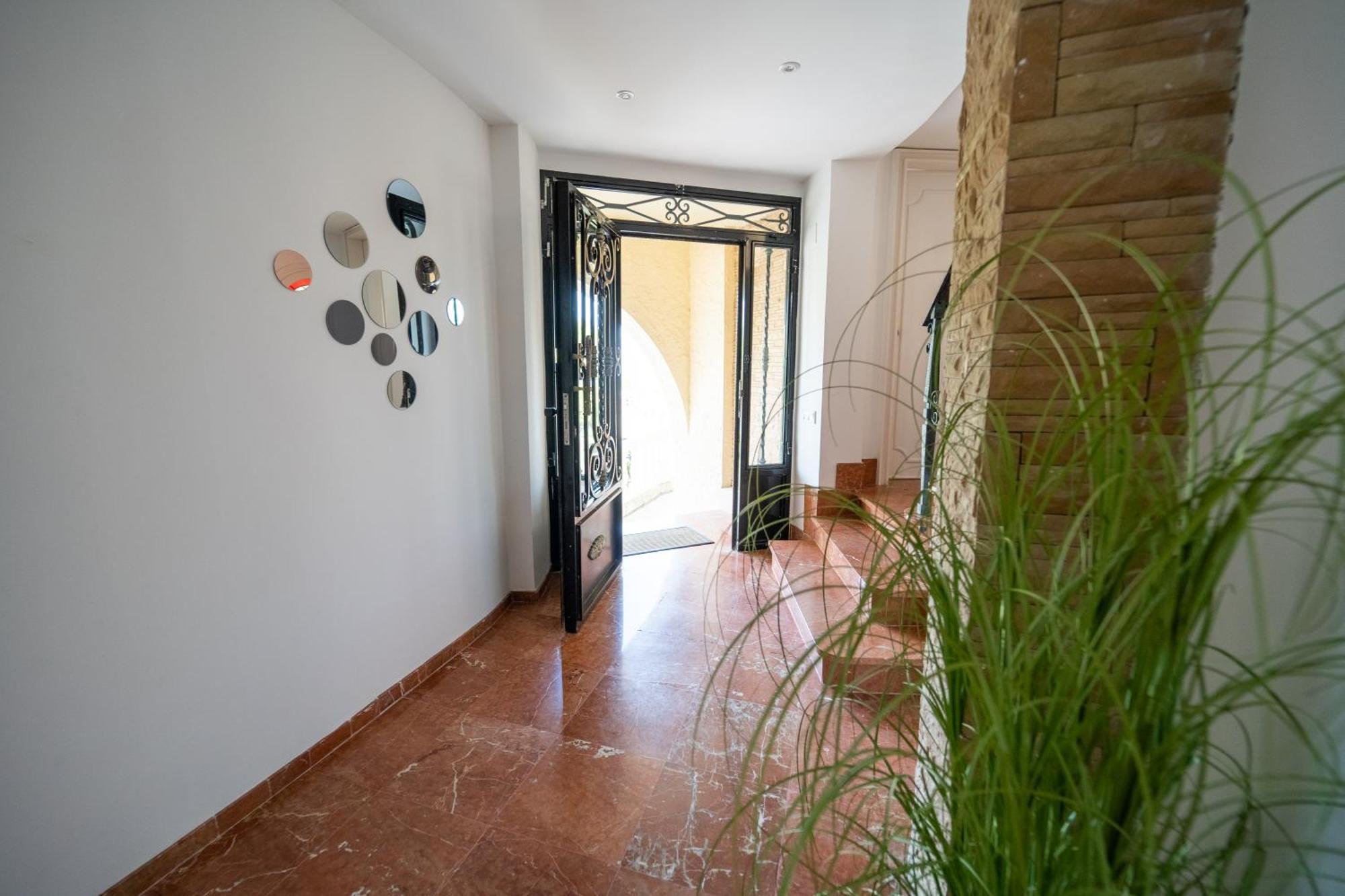 Julieta Y Romeo By Bookirentals Villa *
