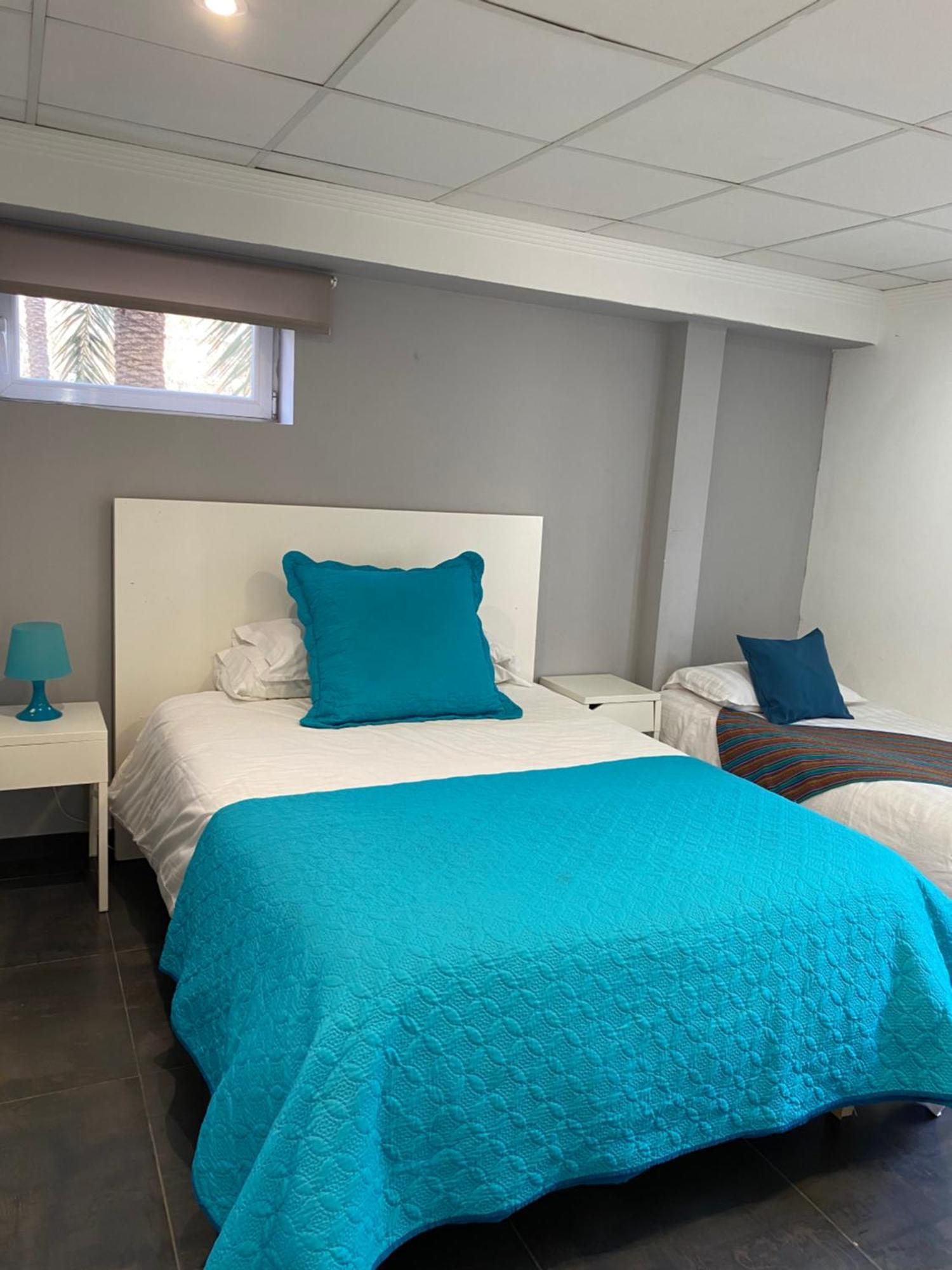 Frente Al Mar, Moderno Con Aire Acondicionado, Parking Y Free Wi-fi