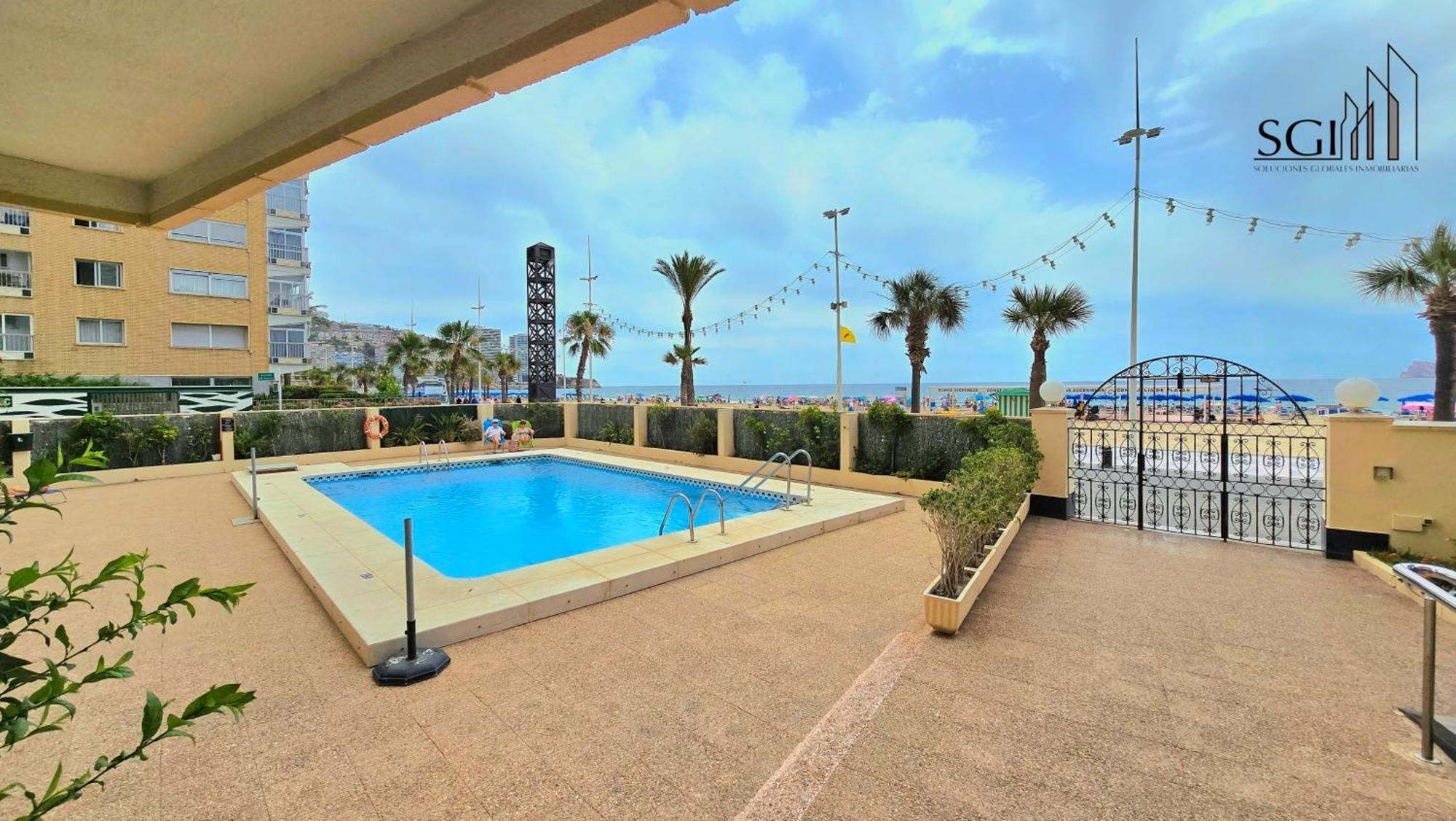 Apartamento Primera Linea De Playa- First Line Benidorm