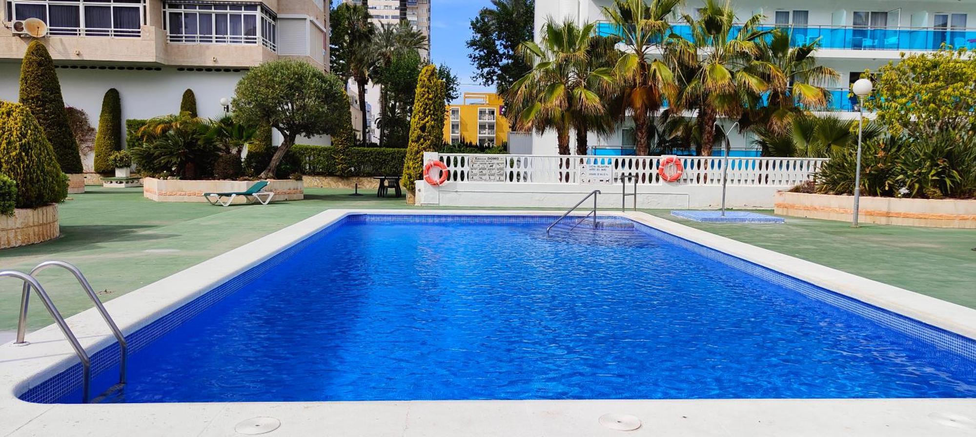 Apartamento Solo Familias Torre Domo Benidorm