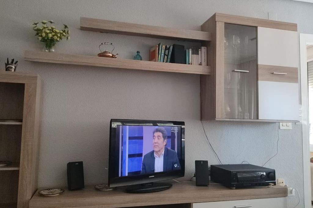 Apartamento Con Piscina Y Parking