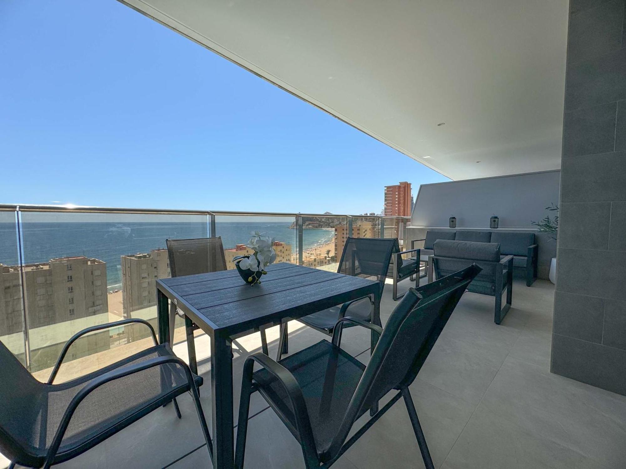 Sunset Cliffs Terra Gold Apartamento Benidorm