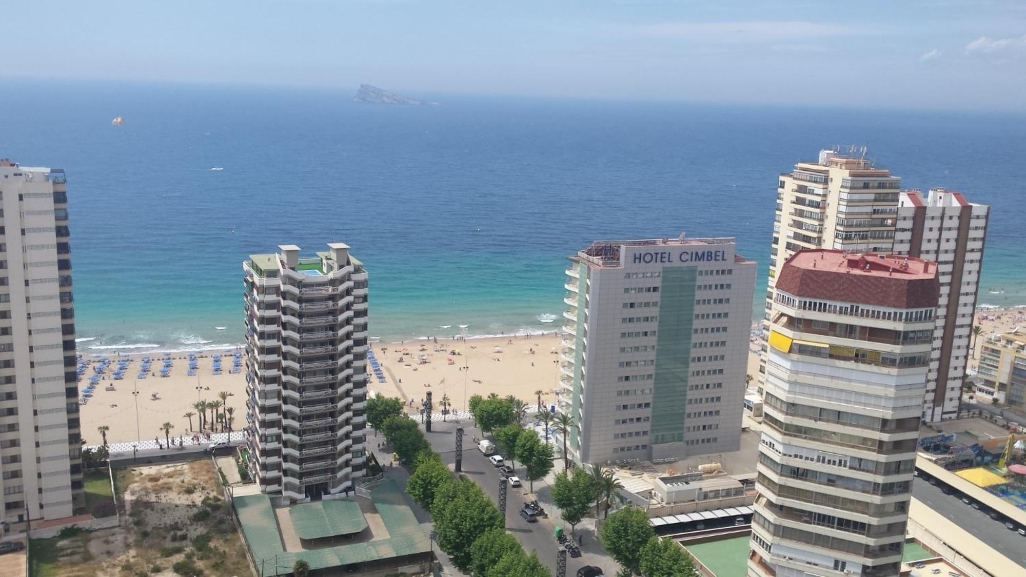 ºººcon Aire Acond, Parking, Piscina Y Jardin Apts Alhambra En Playa Levante * Benidorm