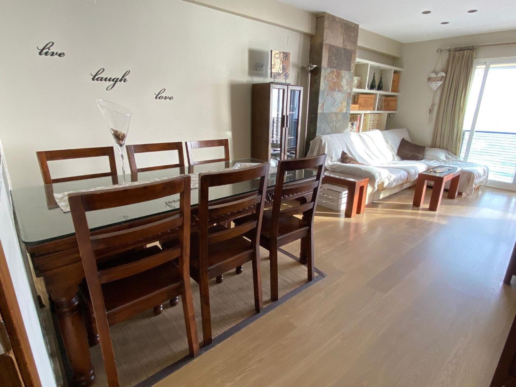 Primera Linea Playa Poniente Apartamento *