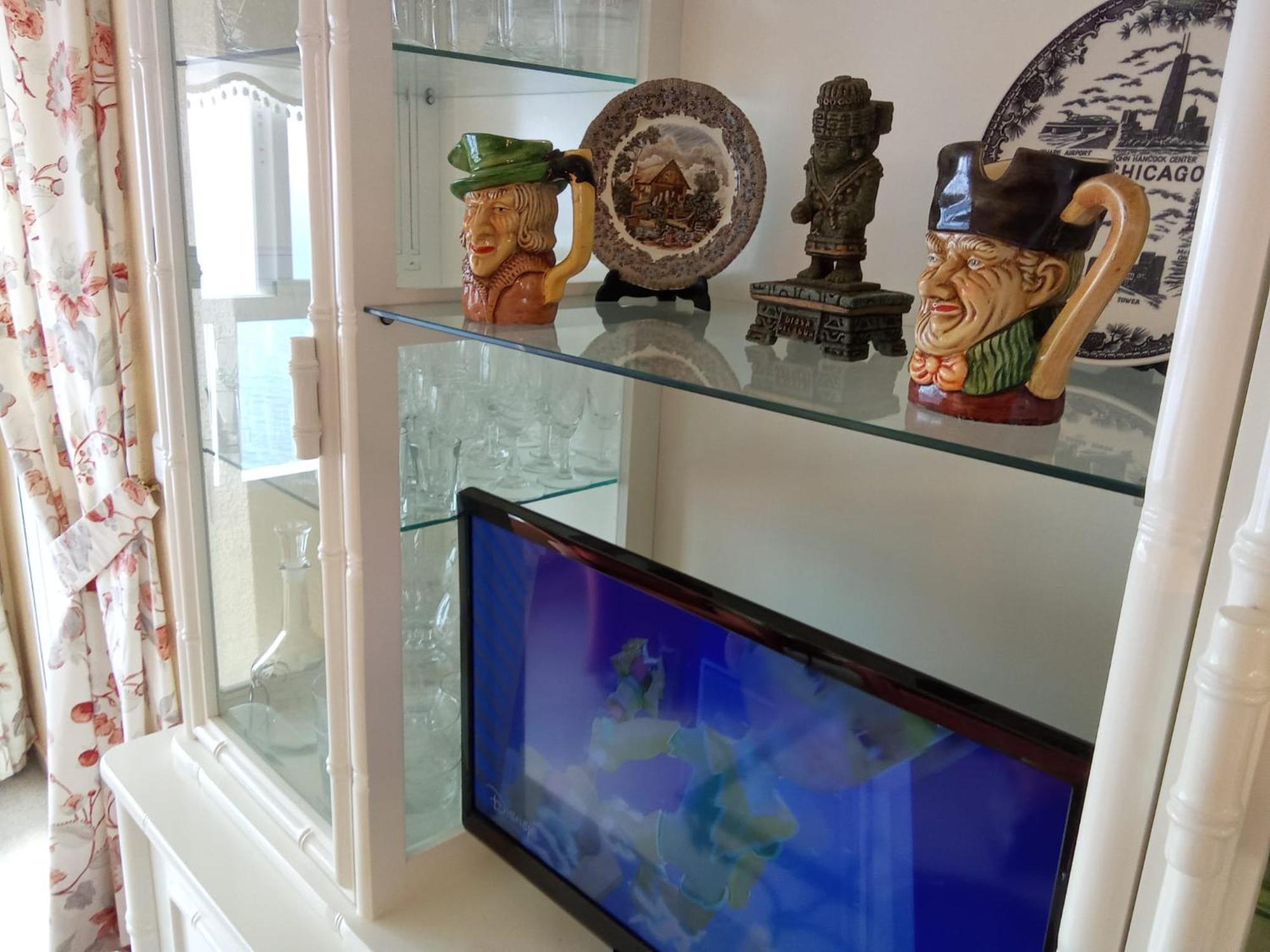 Nuevo Apto Balcon De Poniente 1 A Linea Playa Torre 2 Luxe Sm Con Aire, Piscina,jar Vistas Espectaculares Al Mar De Apartamento Benidorm